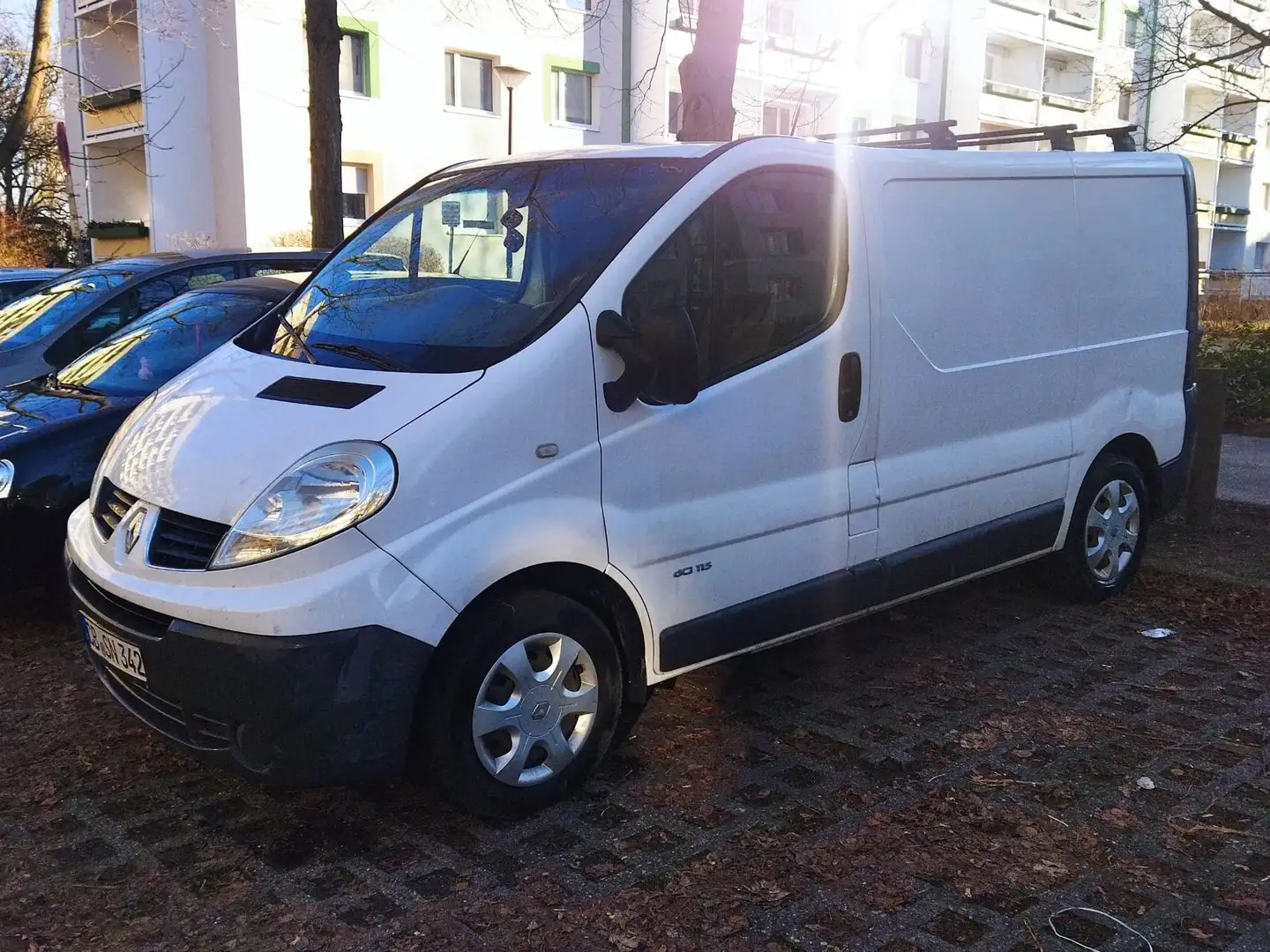 Renault Trafic L1H1 Weiß - 1