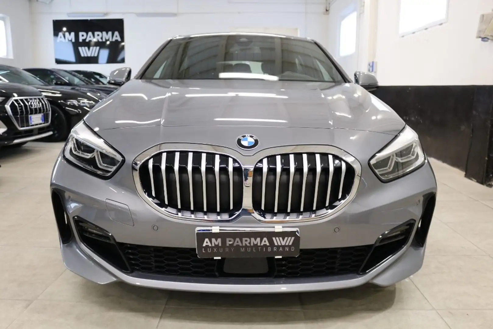 BMW 116 i 5p. Msport "GARANZIA CASA MADRE" Grigio - 2
