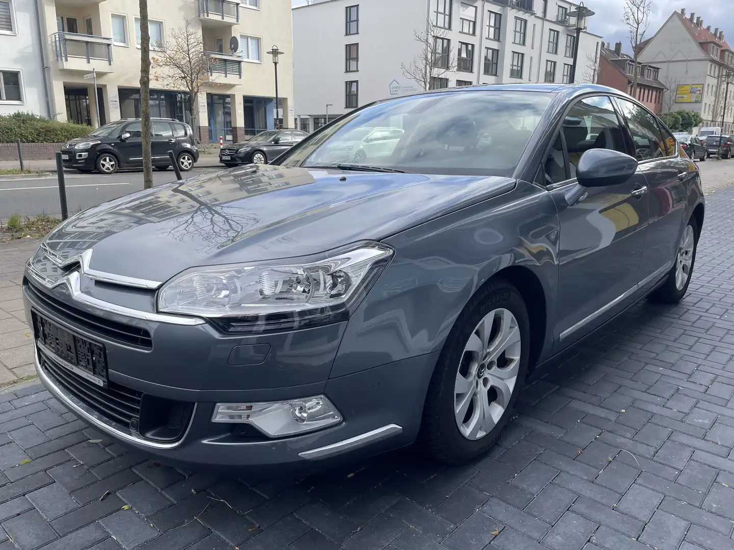 Citroen C5 C5 THP 155 Exclusive Grau - 2