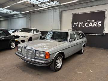 200-280 (W123) Combi TE Automaat
