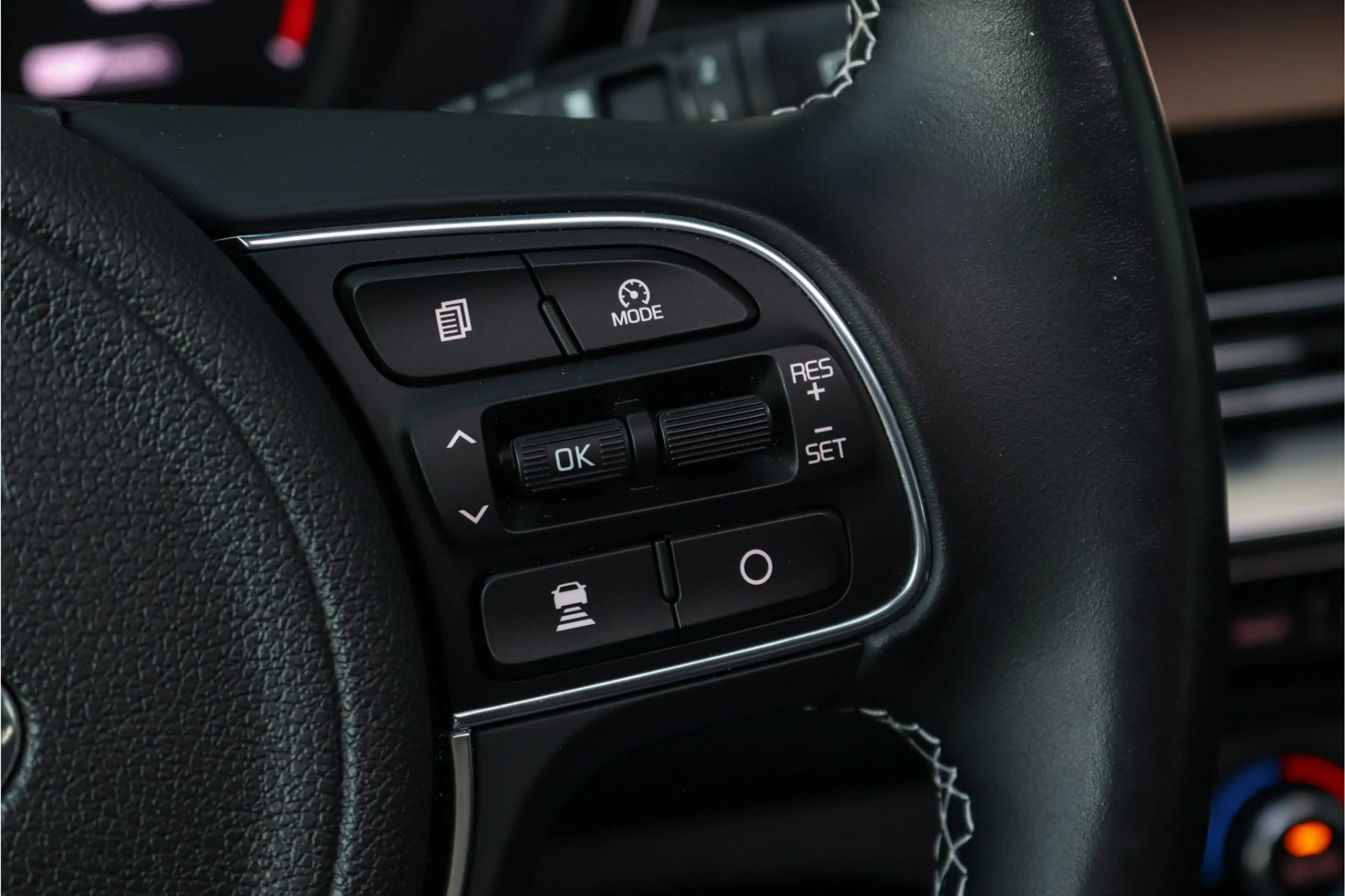 Kia e-Niro DynamicPlusLine 39 kWh 1e eig Pano Camera Garantie — photo 19
