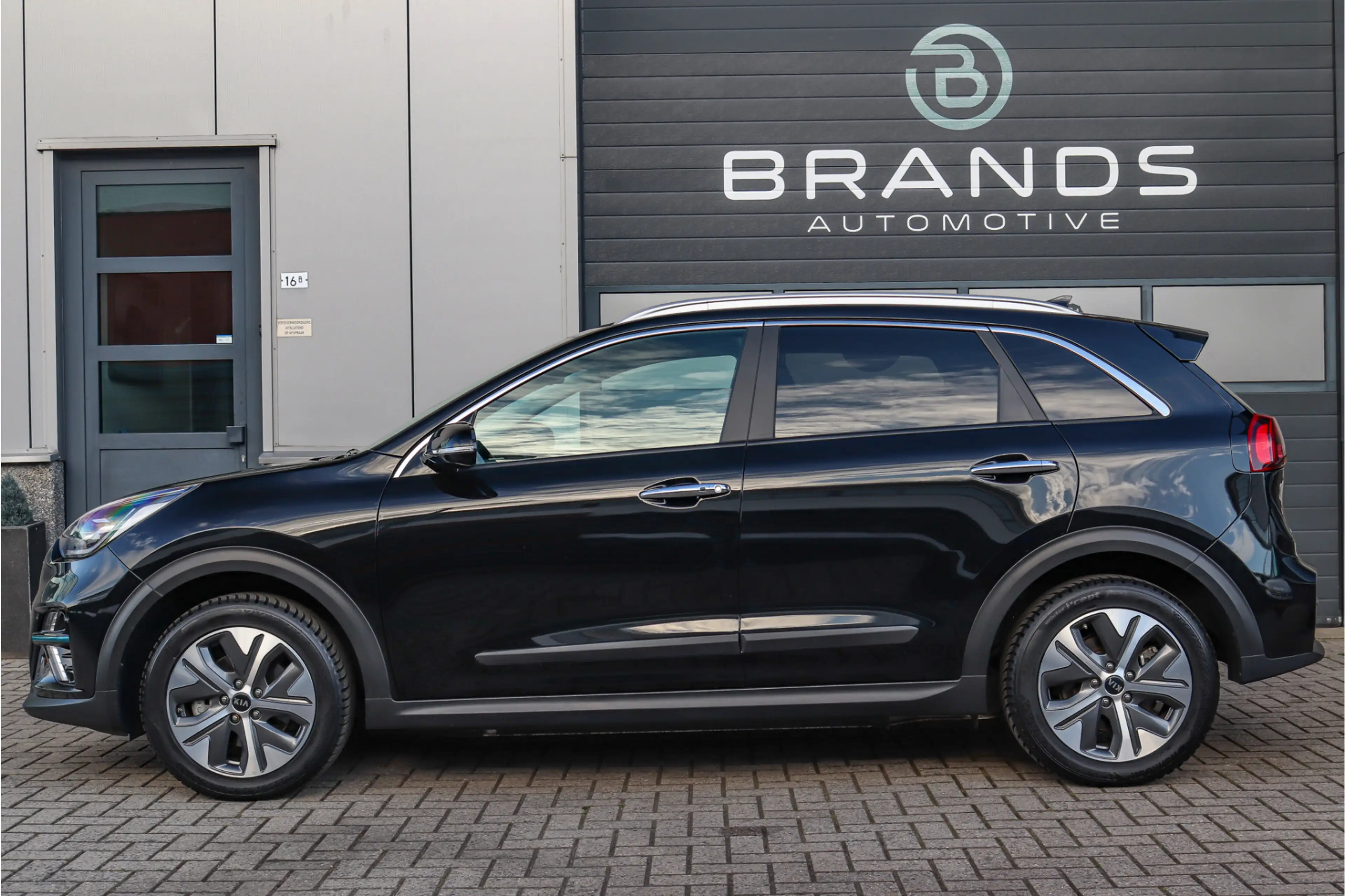 Kia e-Niro DynamicPlusLine 39 kWh 1e eig Pano Camera Garantie — photo 5