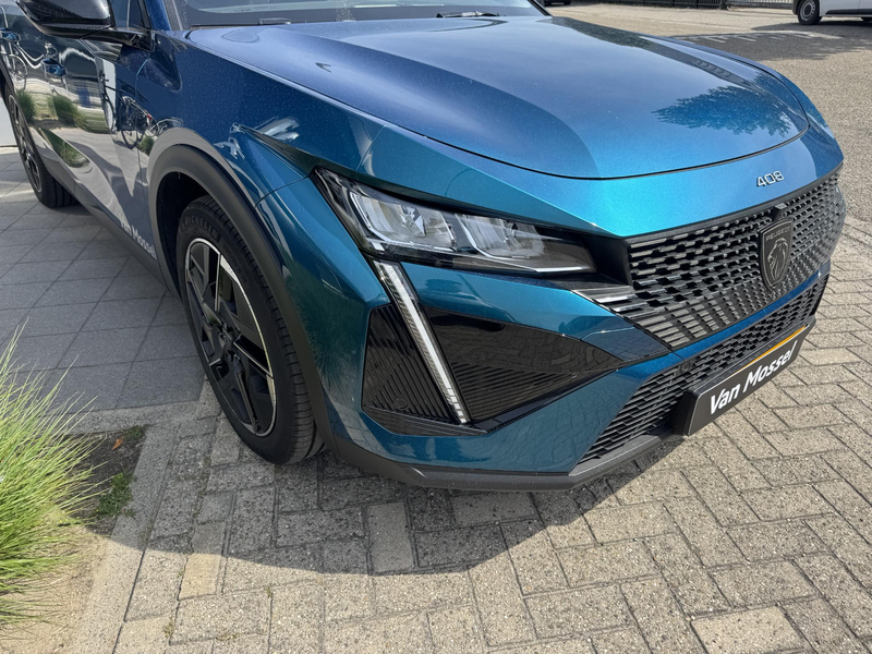 Peugeot 408 1.6 HYbrid Allure Pack 225 EAT8 — photo 7