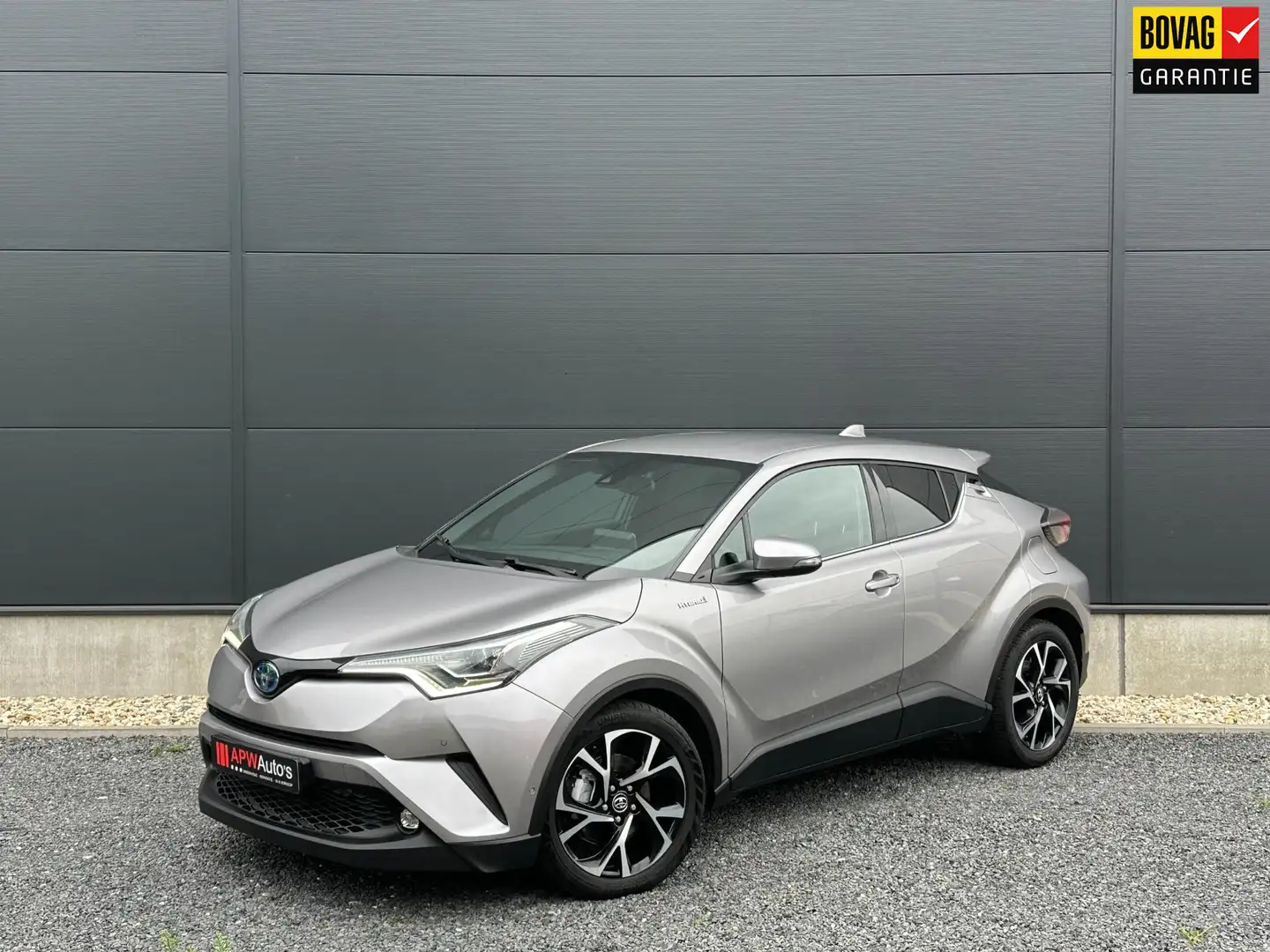 Toyota C-HR 1.8 Hybrid Business Intro Navi | Clima | Camera | Grijs - 1