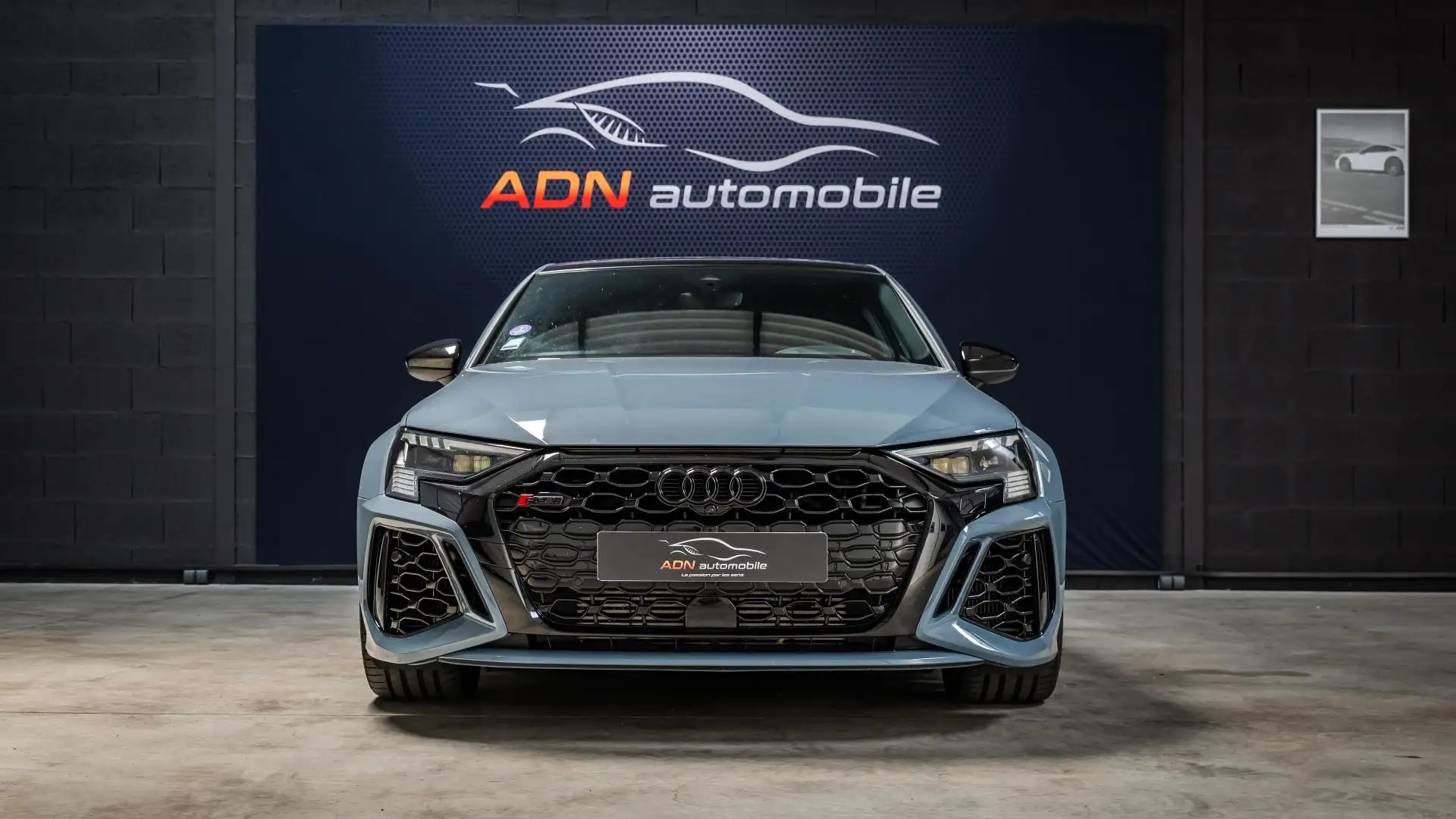 Audi A3 RS3 Sportback Quattro 2.5 TFSI - 400 - BV S-tronic Rot - 2