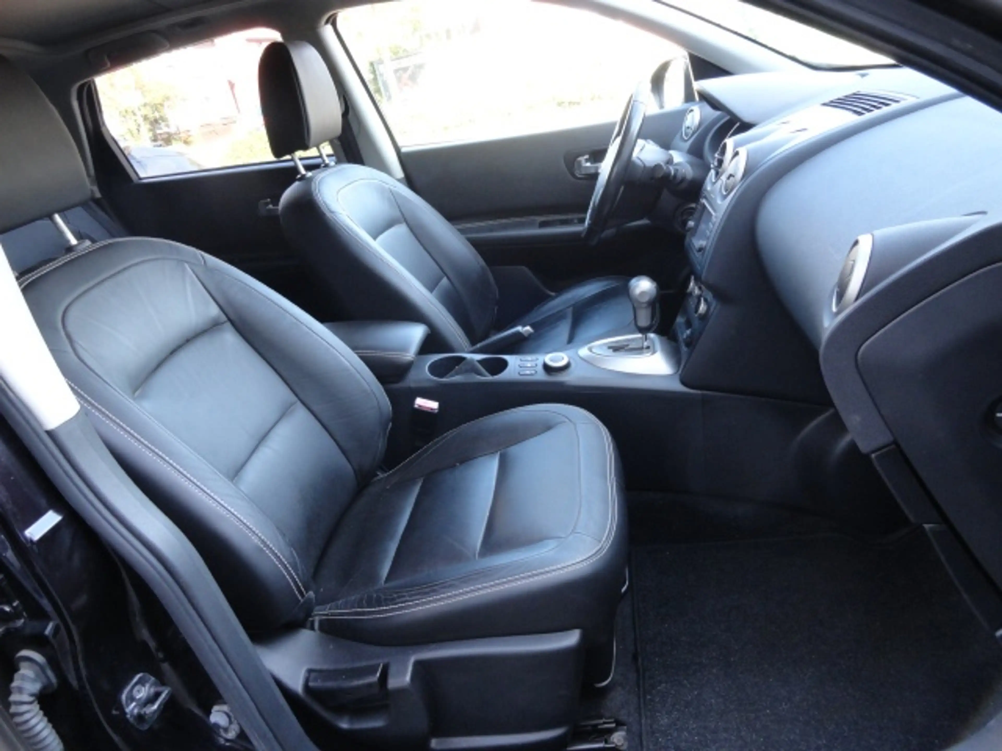 Nissan Qashqai 2.0 Tekna 4WD Airco / Navi — photo 6