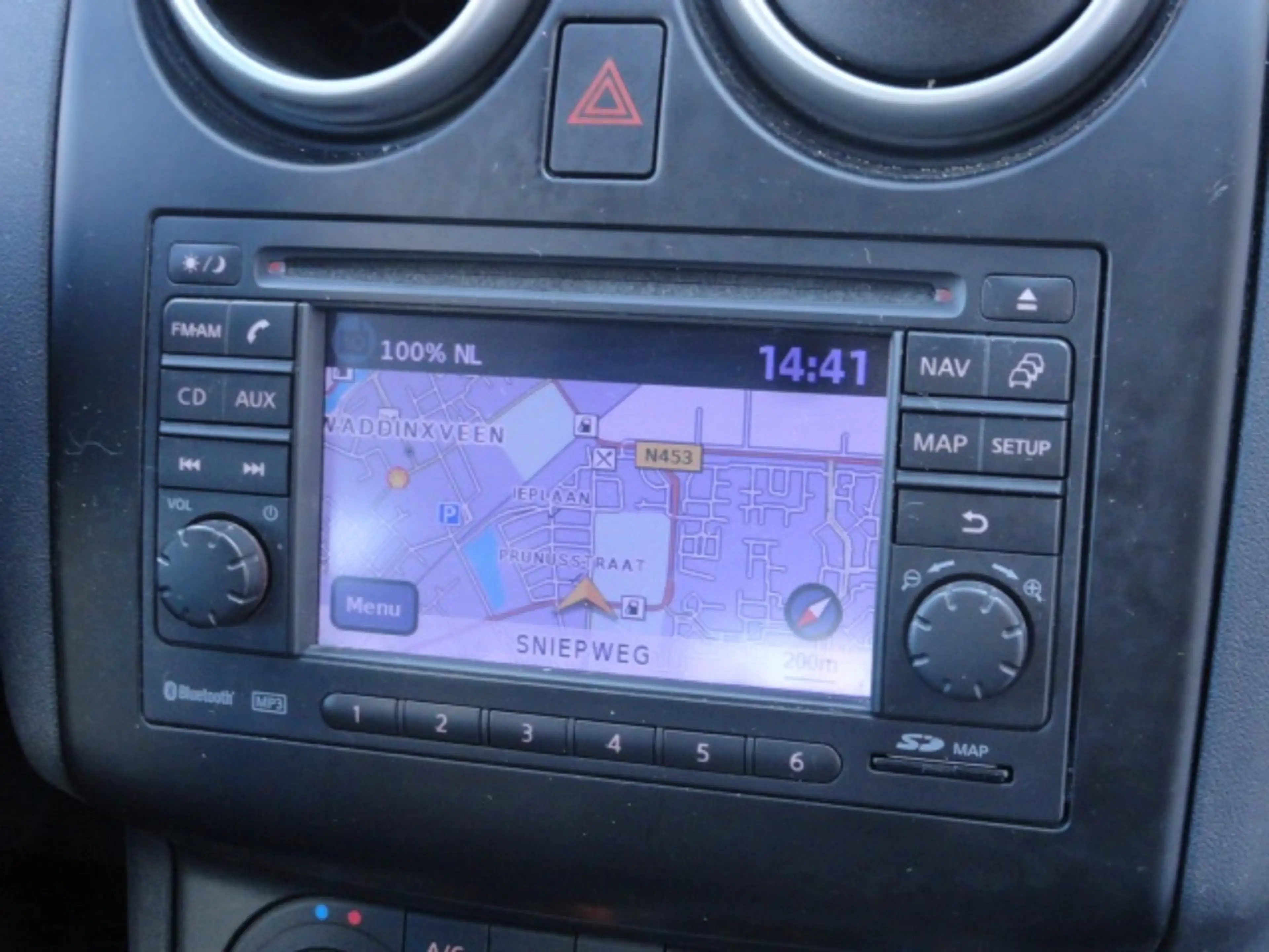 Nissan Qashqai 2.0 Tekna 4WD Airco / Navi — photo 10