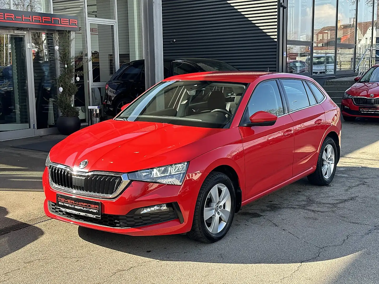 Skoda Scala 1,6 TDI Ambition DSG, B2B !!!!! Rot - 1