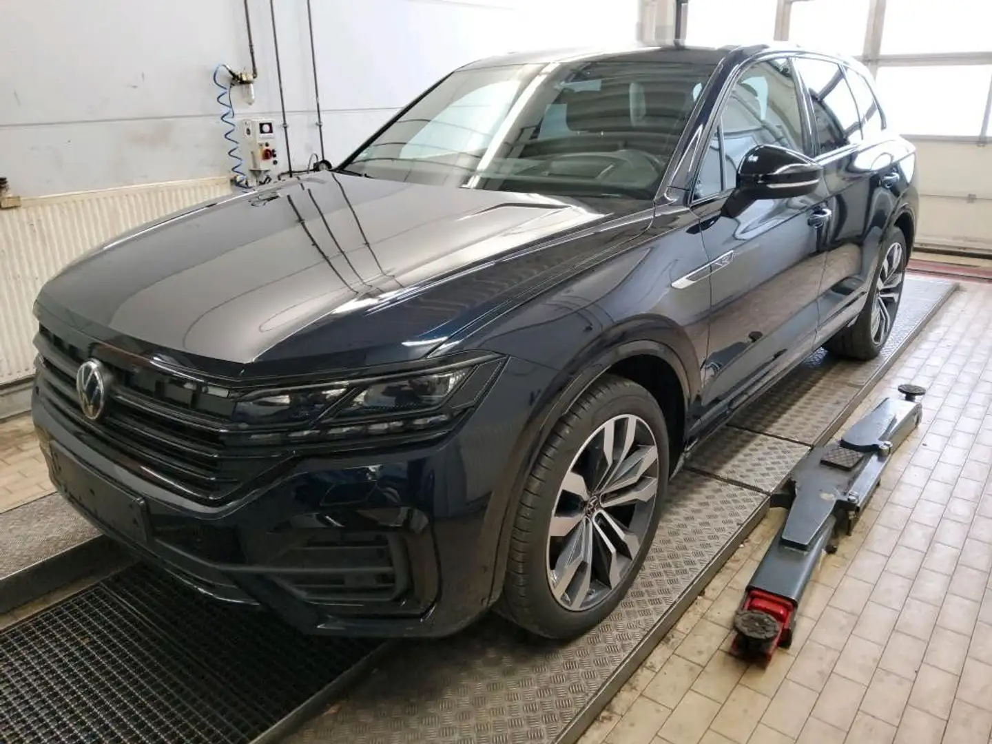 Volkswagen Touareg R-Line 3.0 TDI*4M*AHK*MATRIX*LUFT* Bleu - 2