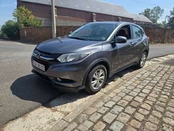 HR-V 1.6 D Elegance Très bon état , carnet complet