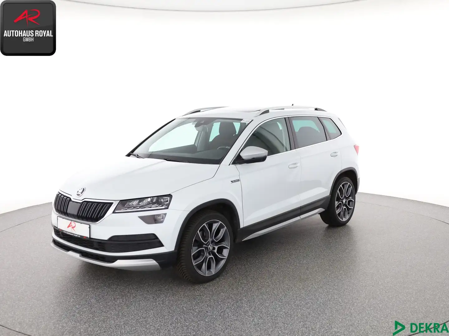 Skoda Karoq Karoq 2.0 TDI 4x4 SCOUT PANO,KESSY,ACC,AHK,SH Blanc - 1