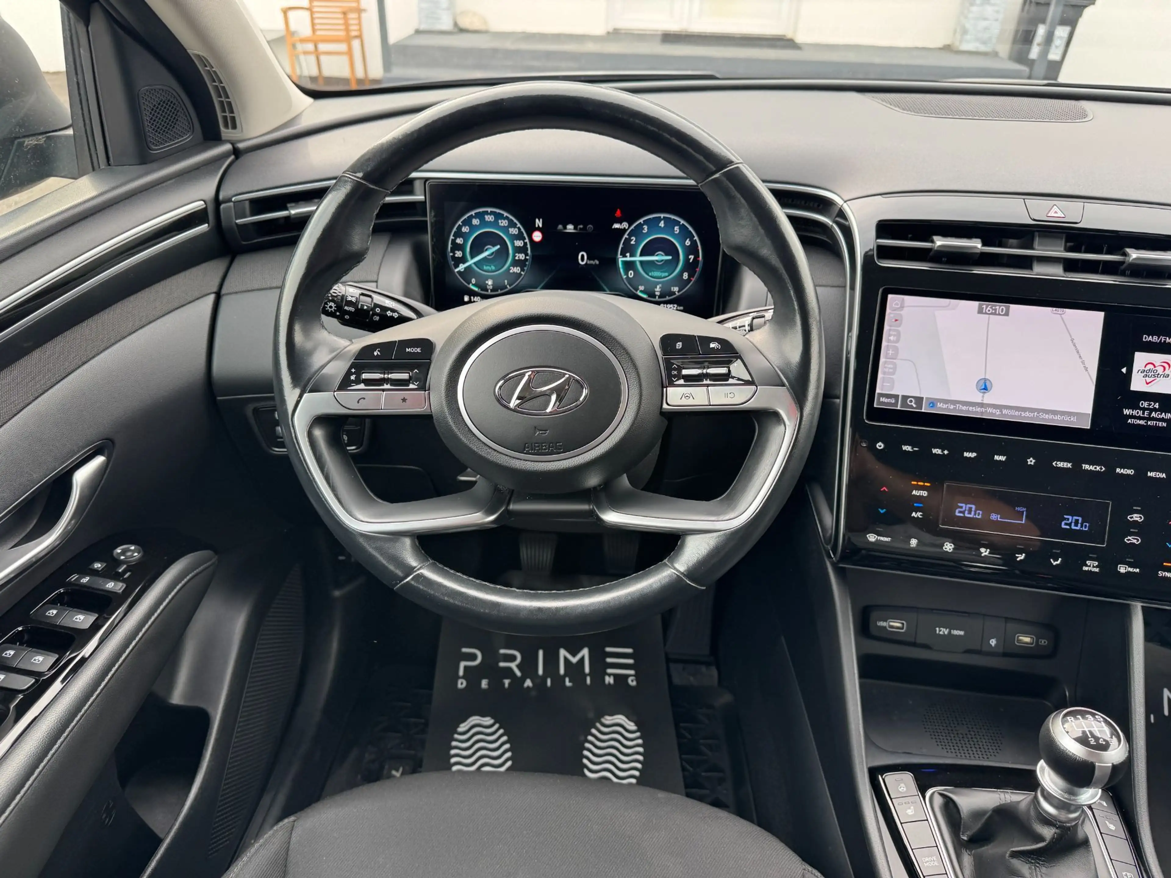 Hyundai TUCSON 1,6 T-GDI 2WD 48V Trend Line — photo 14