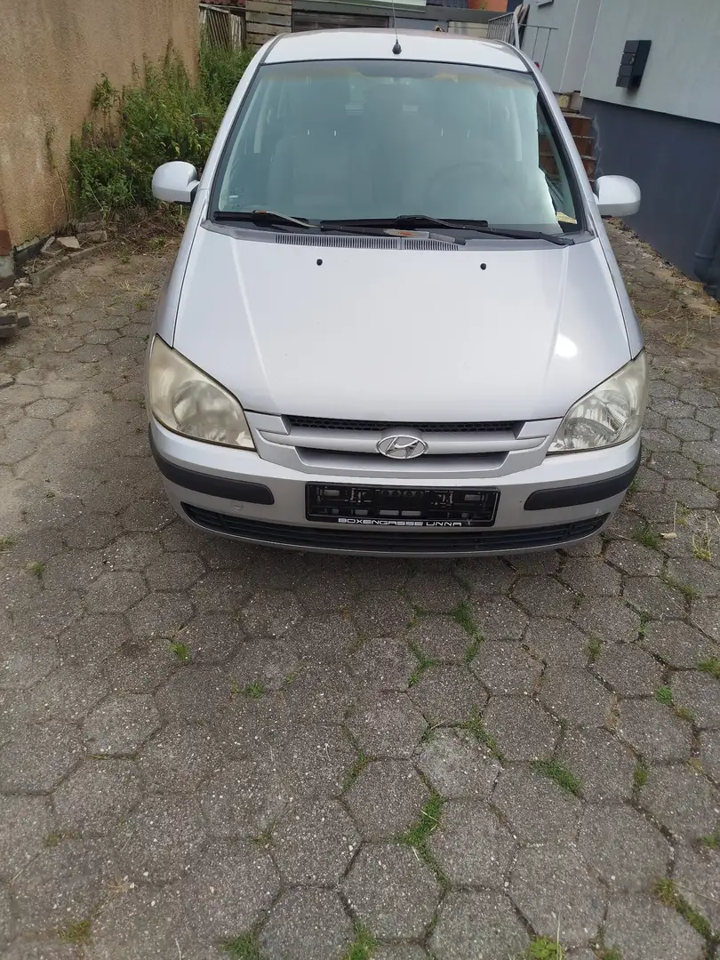 Hyundai Getz 1.1 Srebrny - 2