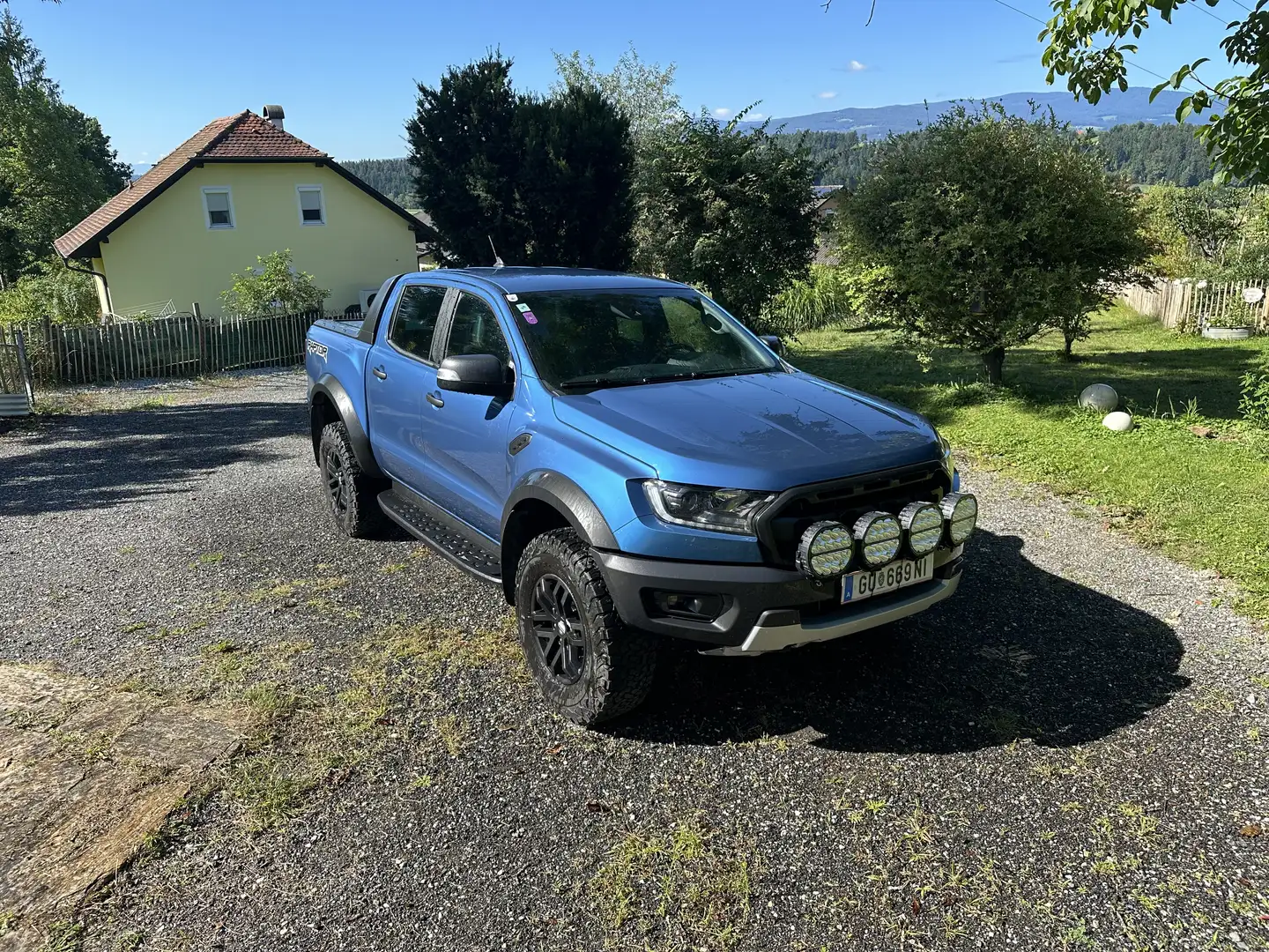 Ford Ranger Raptor Blau - 1