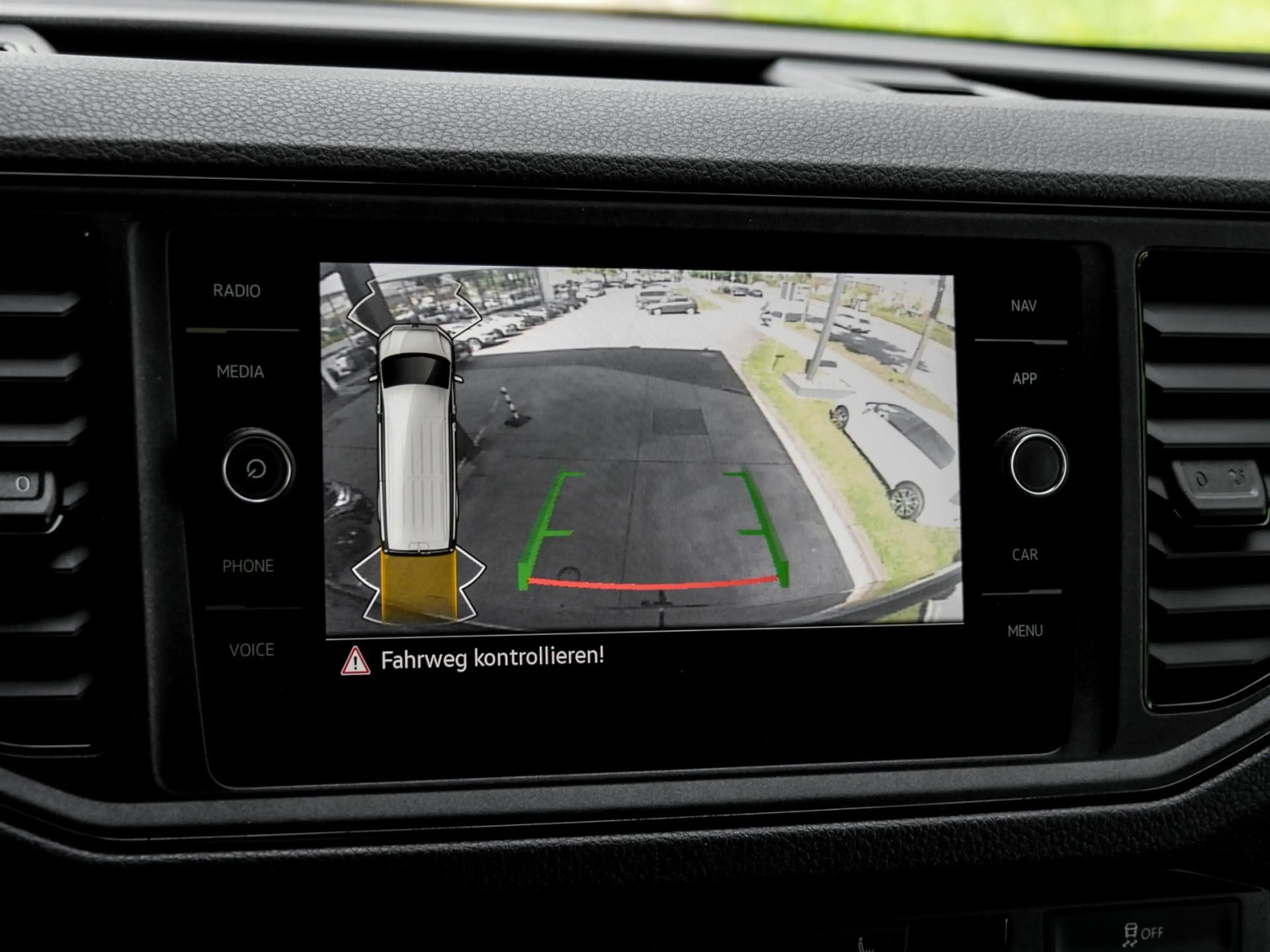 Volkswagen Grand California 600 LED Navi AHK ACC Gasheizung — photo 15