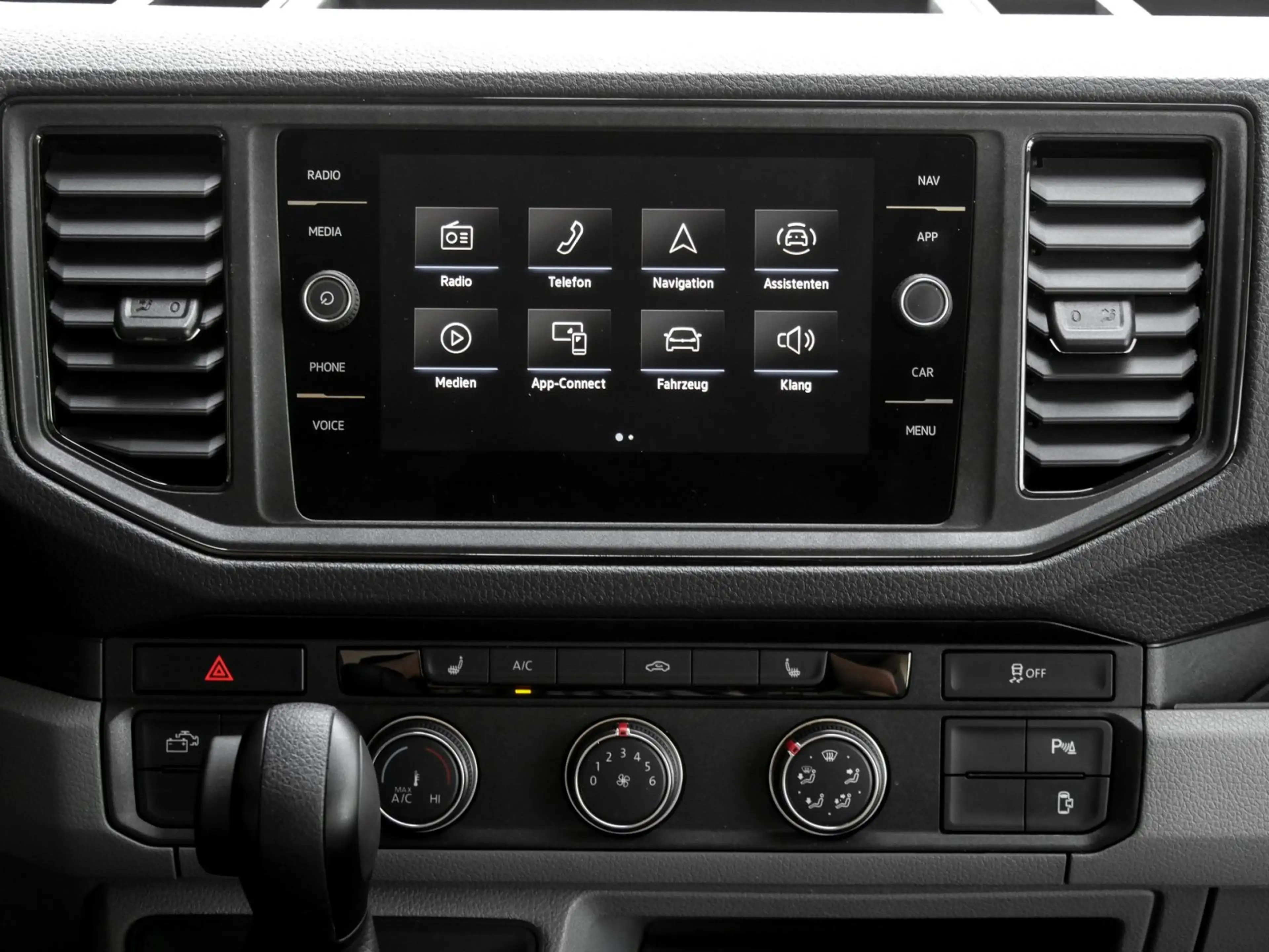 Volkswagen Grand California 600 LED Navi AHK ACC Gasheizung — photo 7