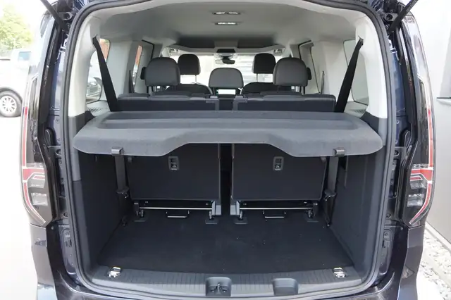 Volkswagen Caddy view 11