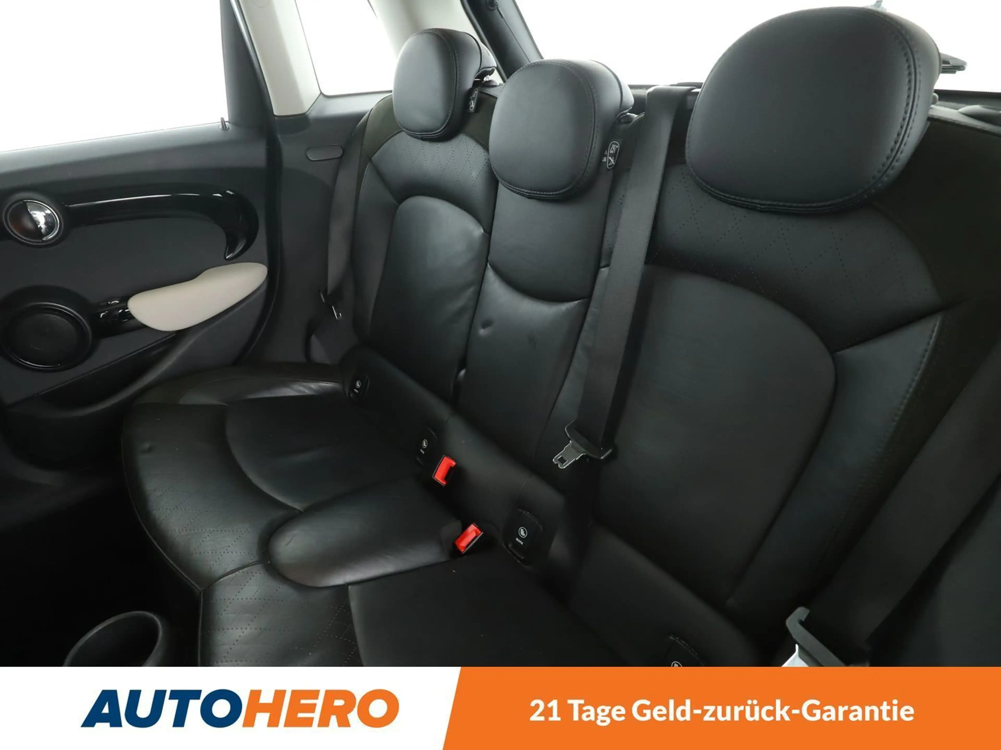 MINI Cooper SD Cooper SD *SHZ*ALU*PDC*TEMPO*LIM* — photo 14