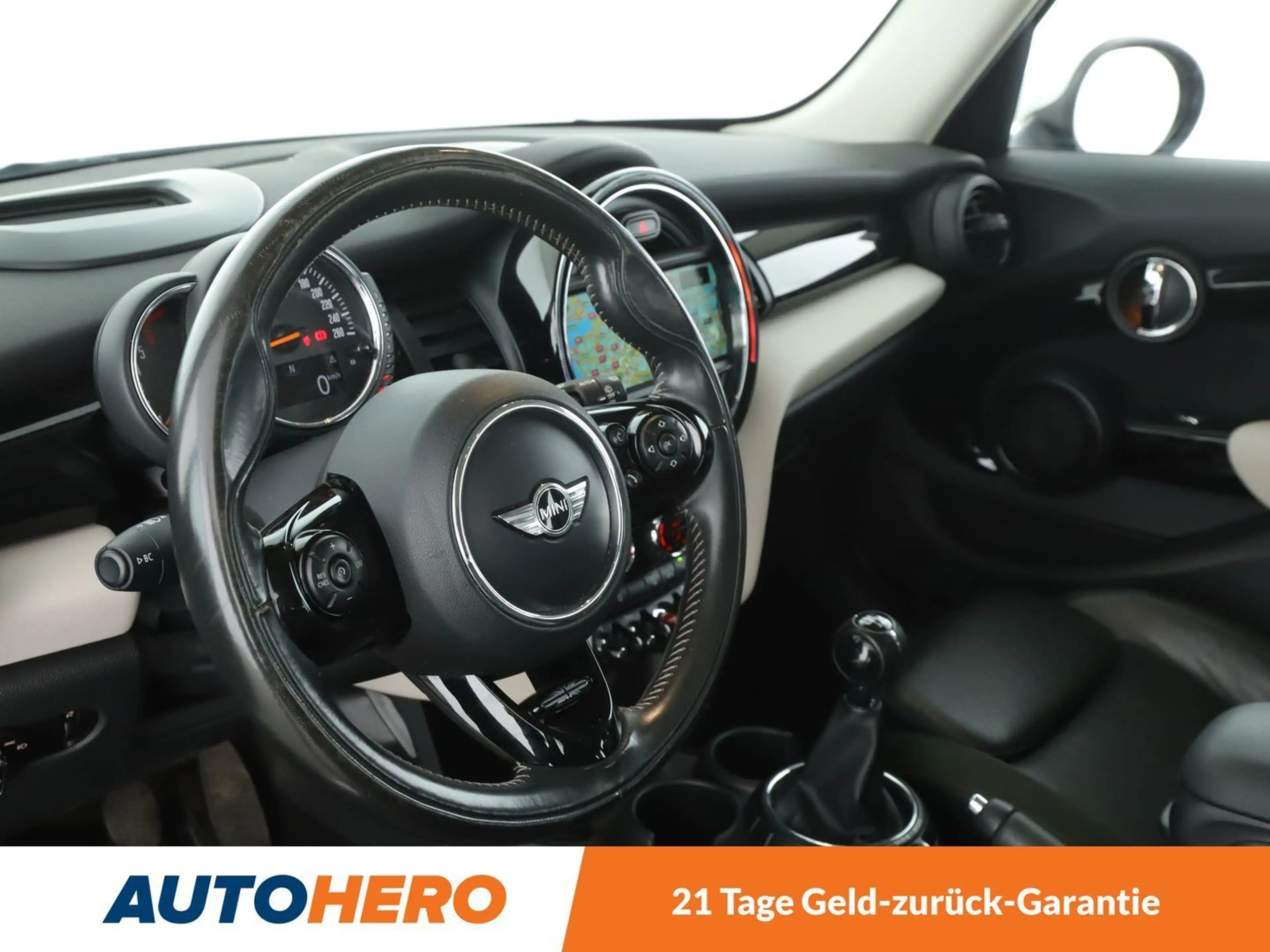 MINI Cooper SD Cooper SD *SHZ*ALU*PDC*TEMPO*LIM* — photo 11