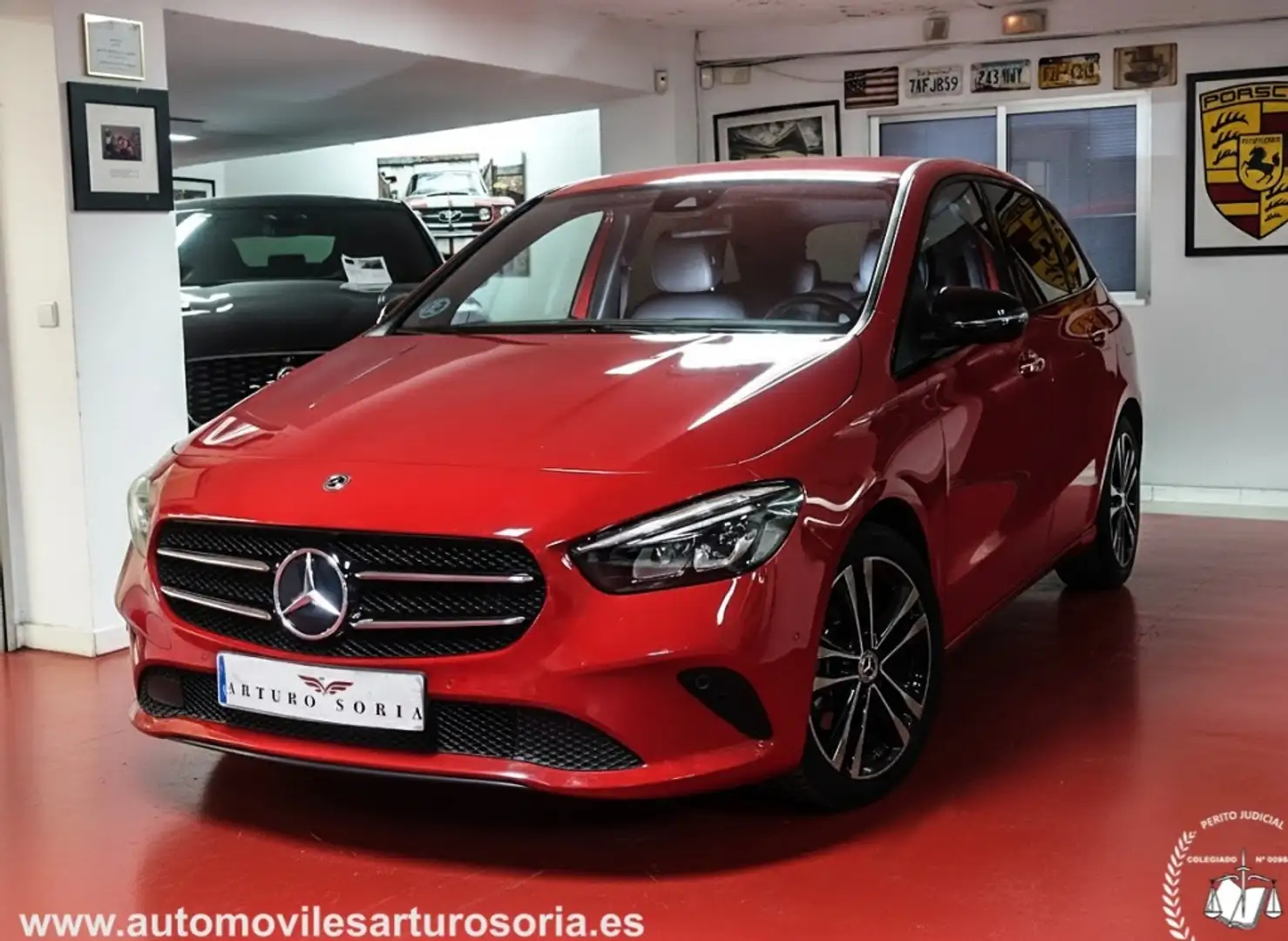 Mercedes-Benz B 200 7G-DCT Rojo - 1