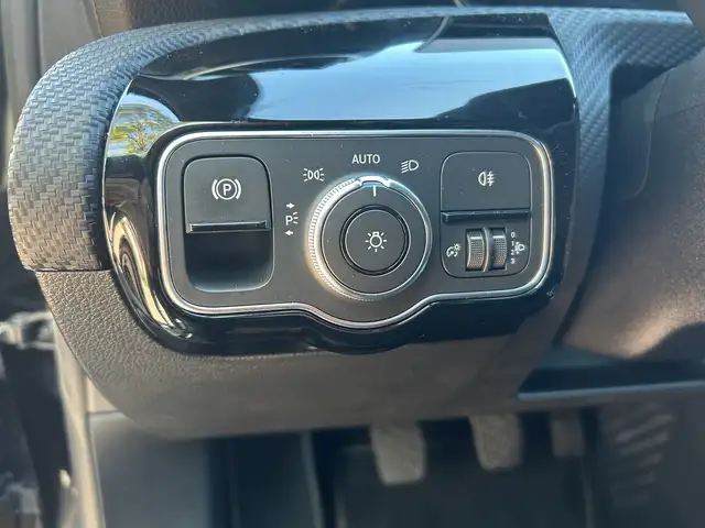 Mercedes-Benz A-Class view 12