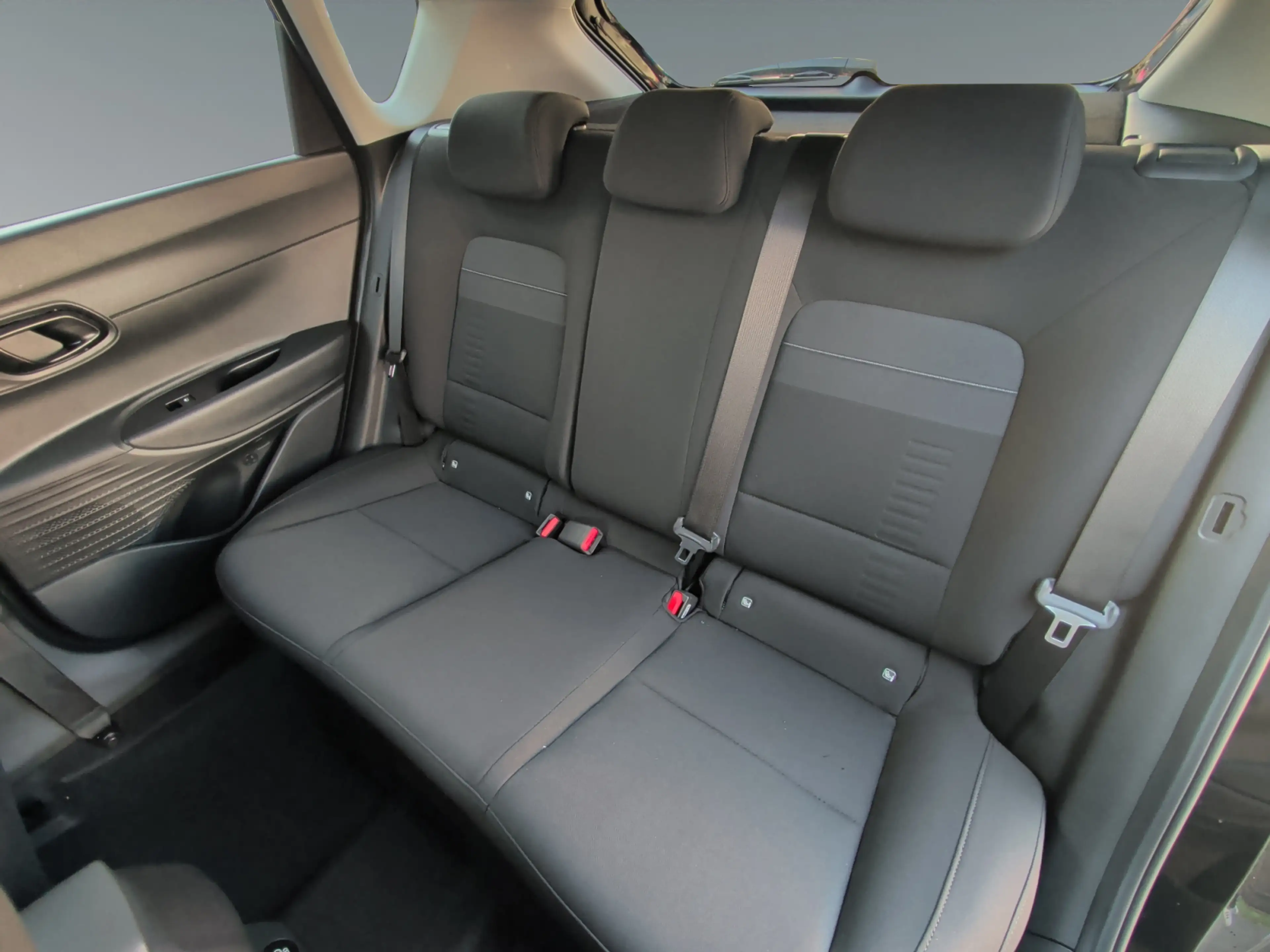 Hyundai BAYON Comfort Line 1.0 T-GDI — photo 13