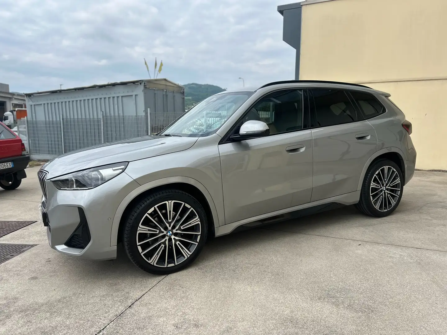 BMW X1 X1 xdrive20d mhev 48V MSport auto Grau - 2