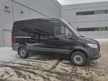 2500 High Roof I4 Diesel 144