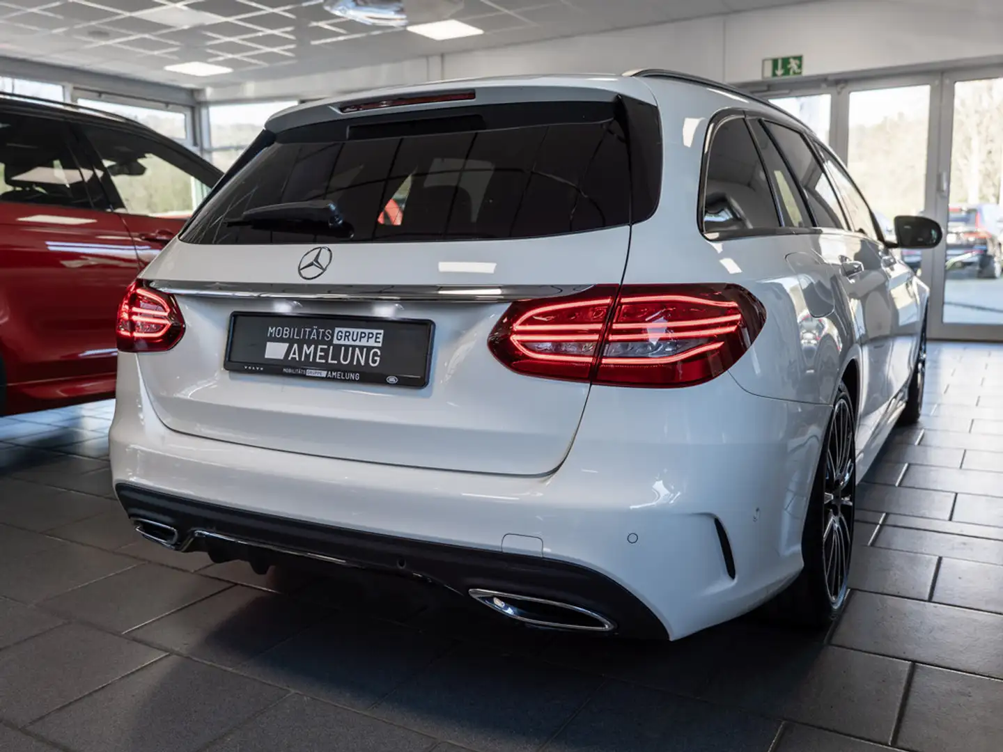 Mercedes-Benz C 220 d T AMG Line AHK HUD FACEL. LED 360° Weiß - 2