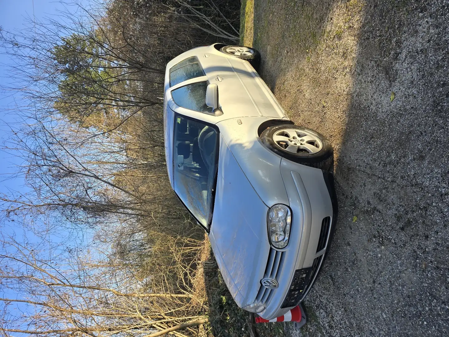 Volkswagen Golf 1.9 TDI Edition - 1
