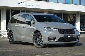 3.6 V6 Hybrid S I PANO I ACC I 7-persoons