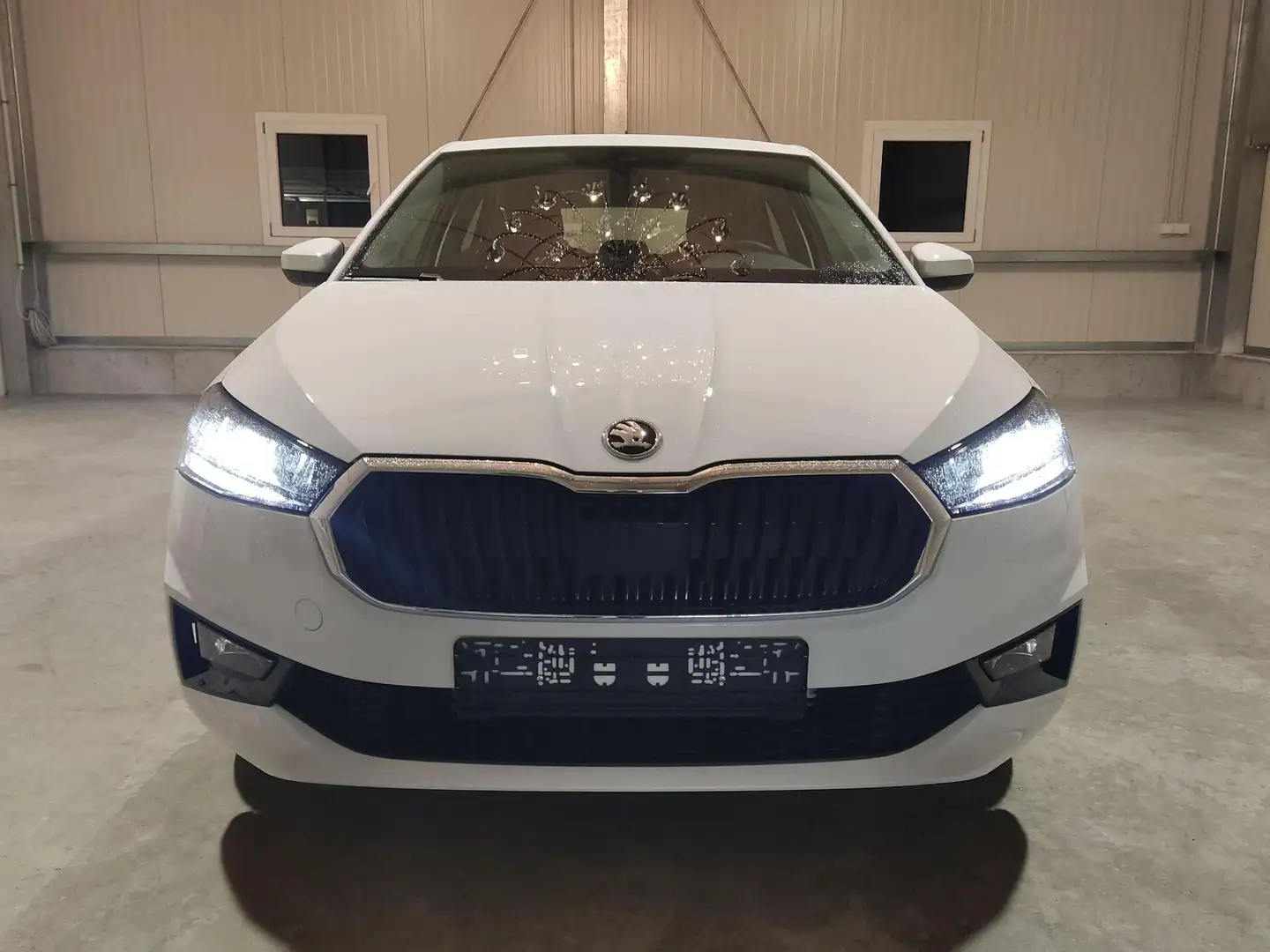 Skoda Fabia Selection 1.0 TSI 95 PS 4JahreGarantie-Anhänger... Weiß - 2