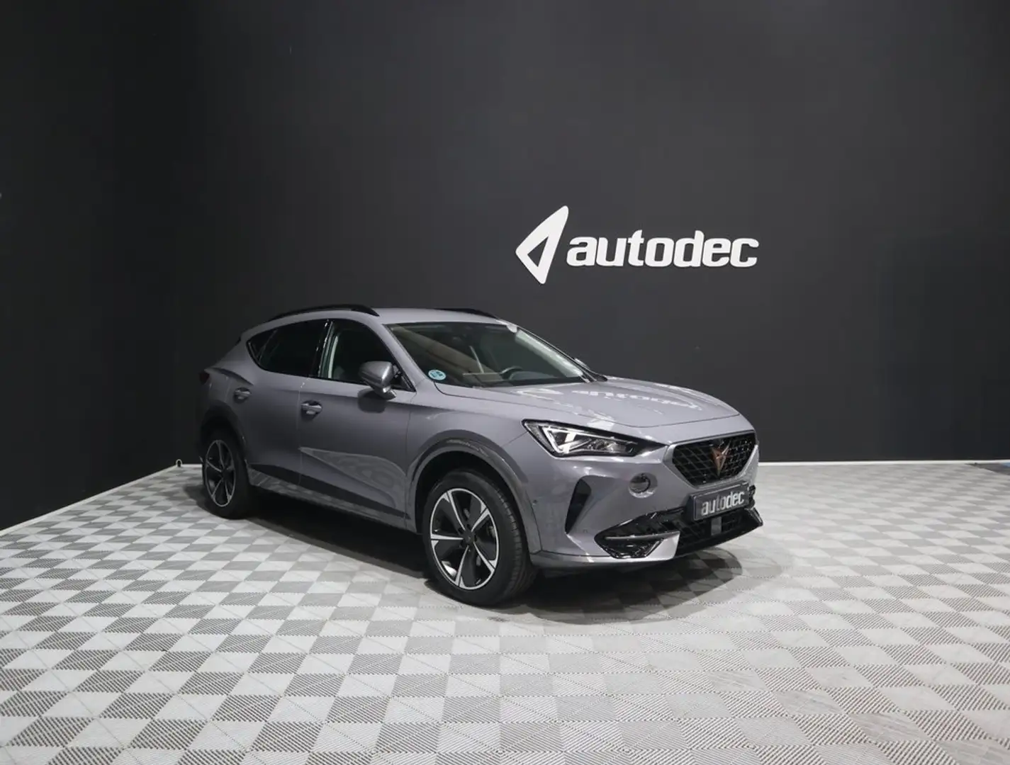 CUPRA Formentor 1.5 TSI 110kW (150 CV) DSG Gris - 1