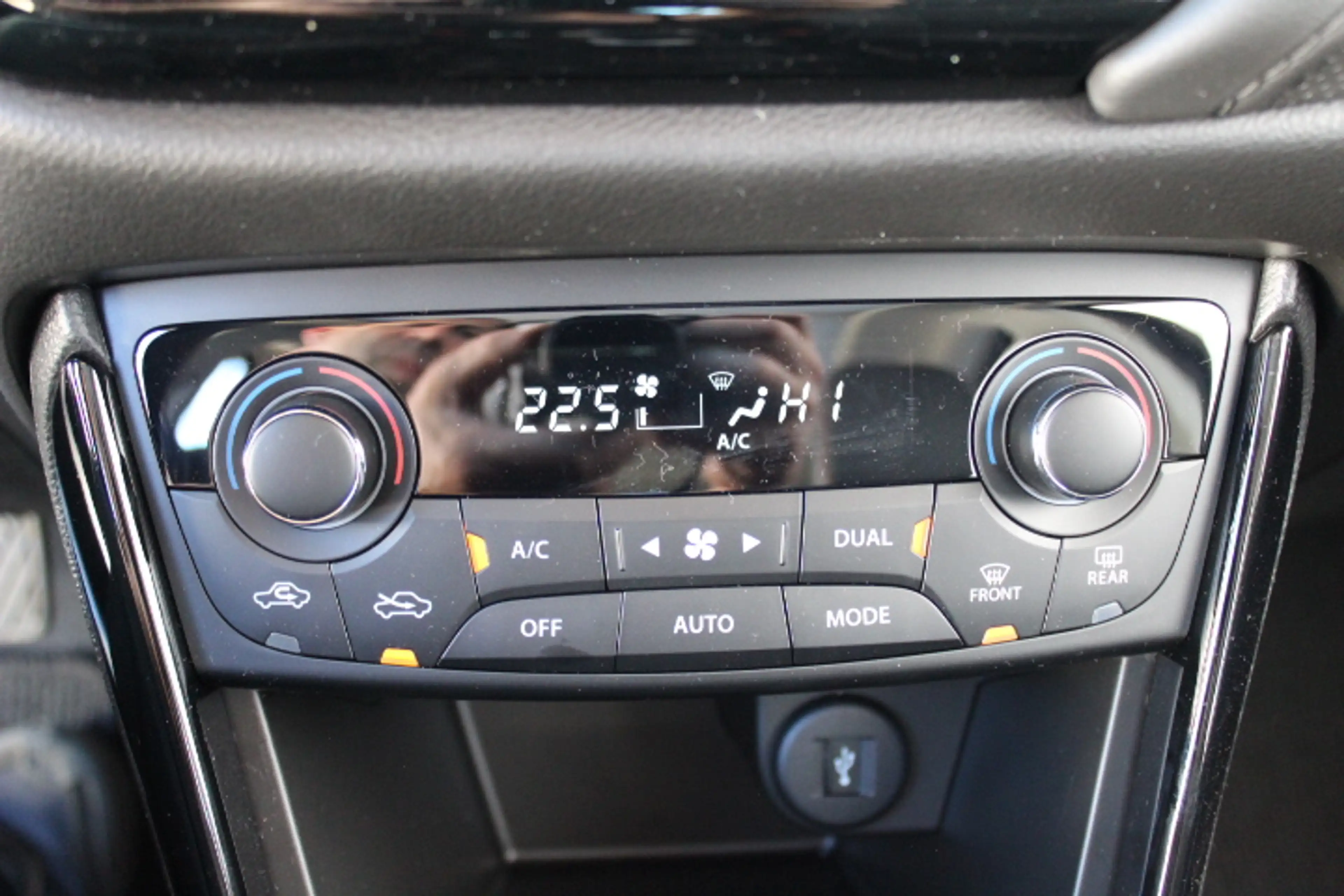 Suzuki S-Cross 1,4 Boosterjet Allgrip Comfort+ Xite — photo 16