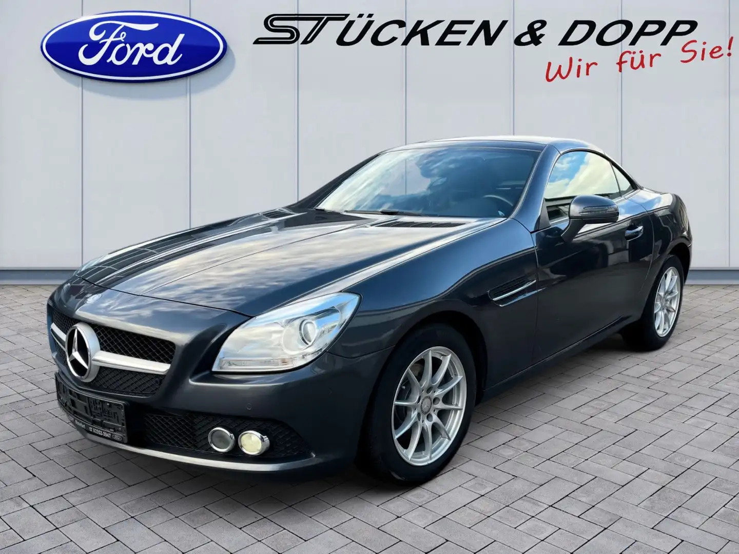 Mercedes-Benz SLK 200 Roadster+Panorama-Vario+Navi+... Grau - 2