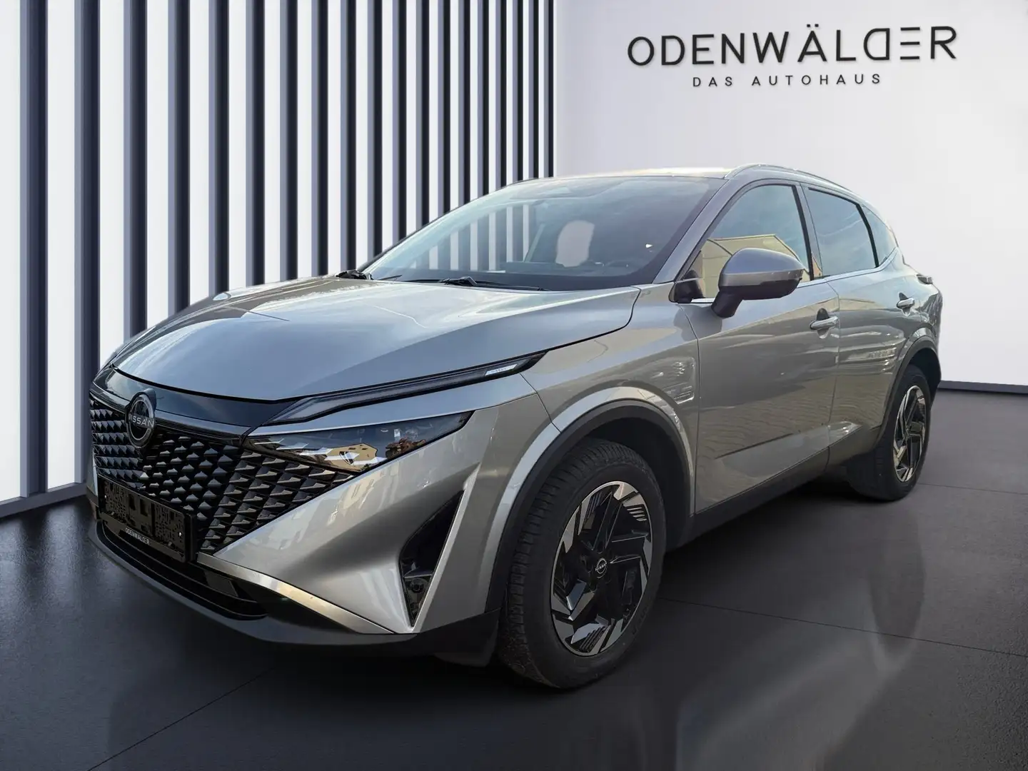 Nissan Qashqai 1.3 DIG-T MHEV N-Connecta ACC+LED+Navi Silber - 2