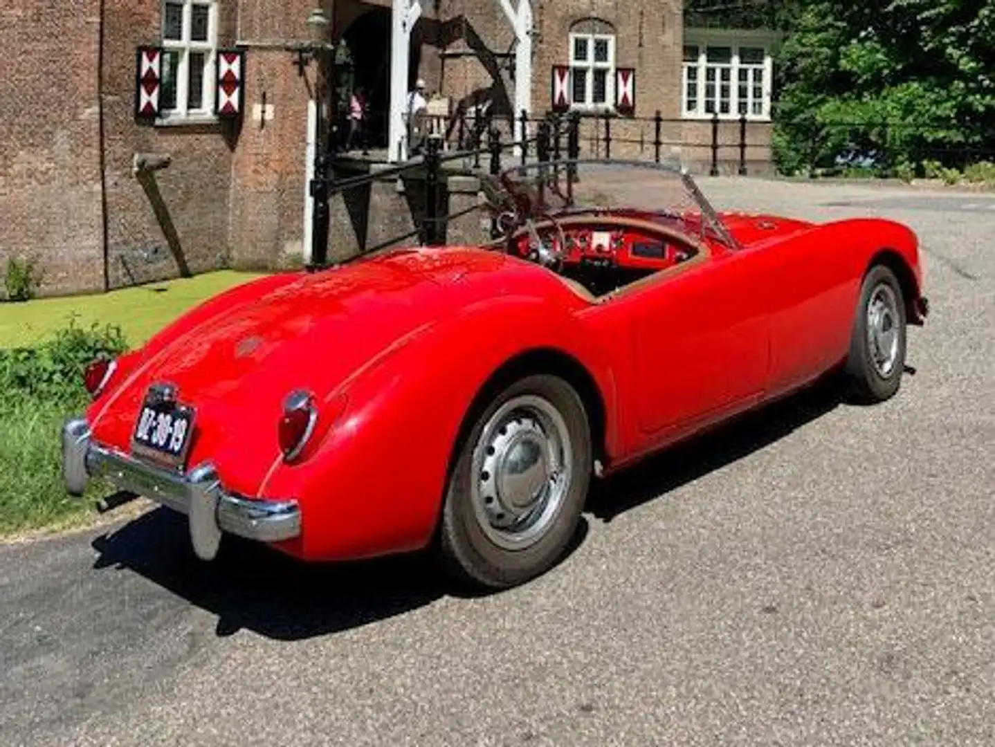 MG MGA 1500 Rood - 2