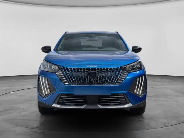 Peugeot 2008 view 3