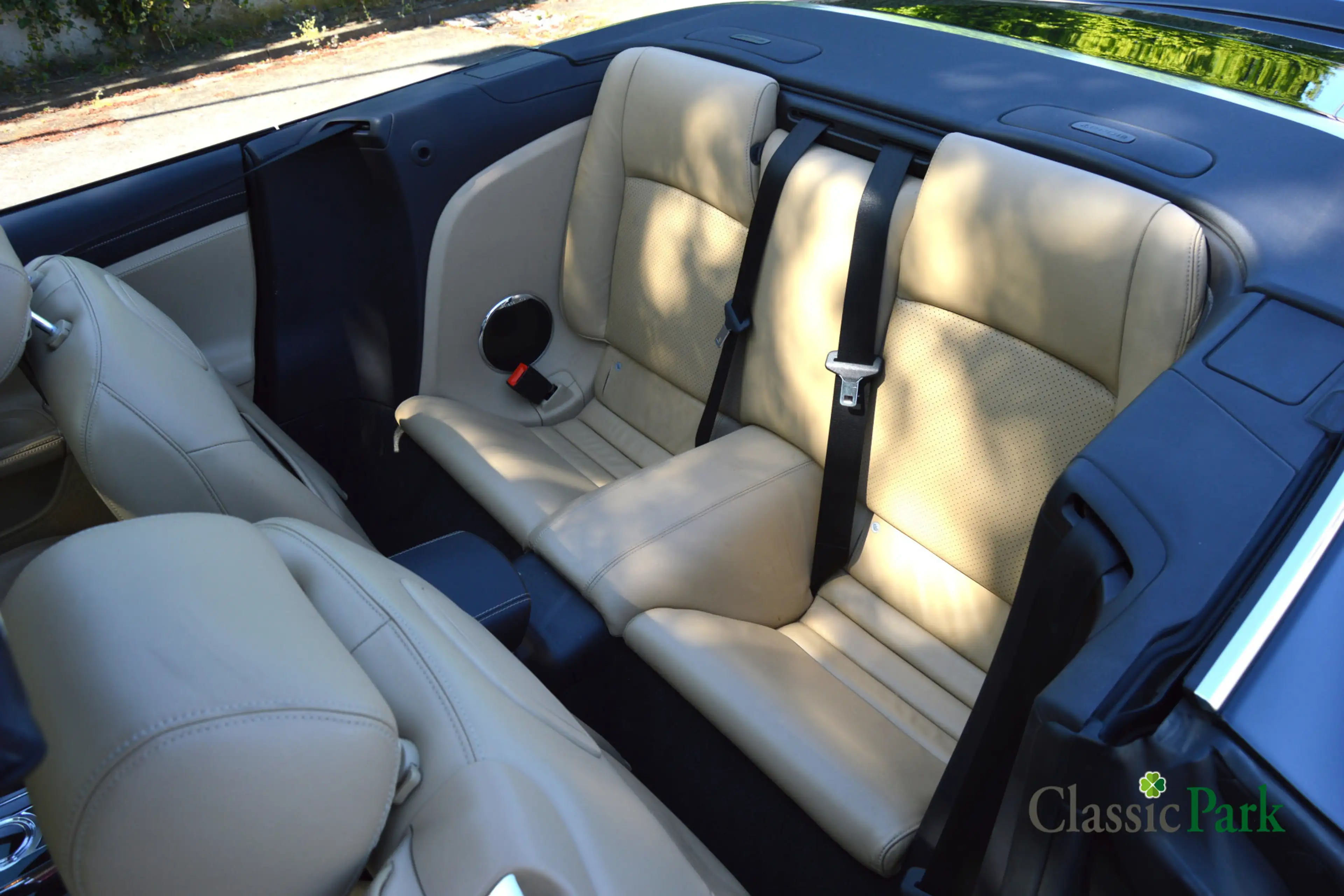 Jaguar XK 5.0 V8 Convertible Portfolio — photo 11