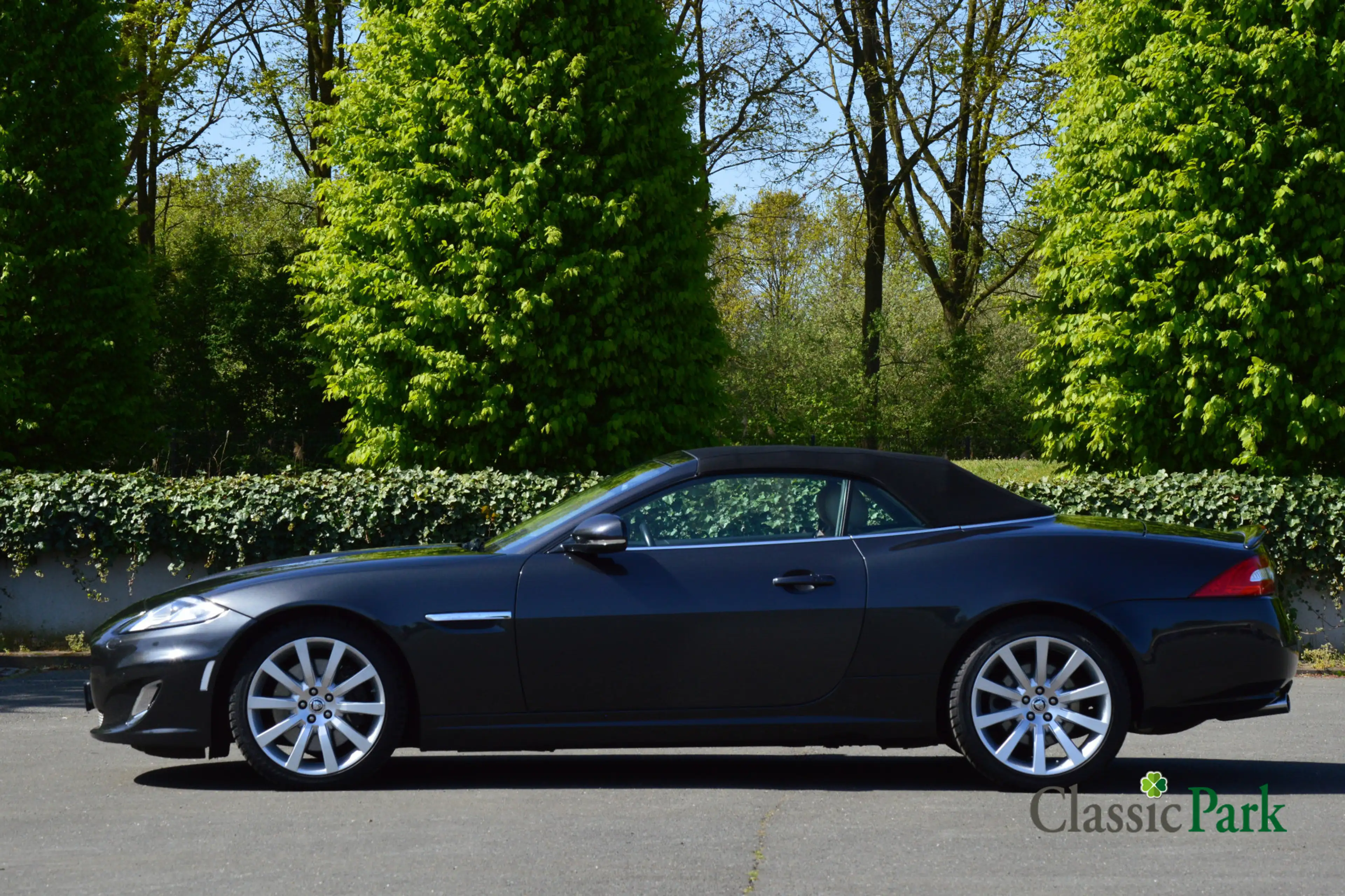 Jaguar XK 5.0 V8 Convertible Portfolio — photo 6