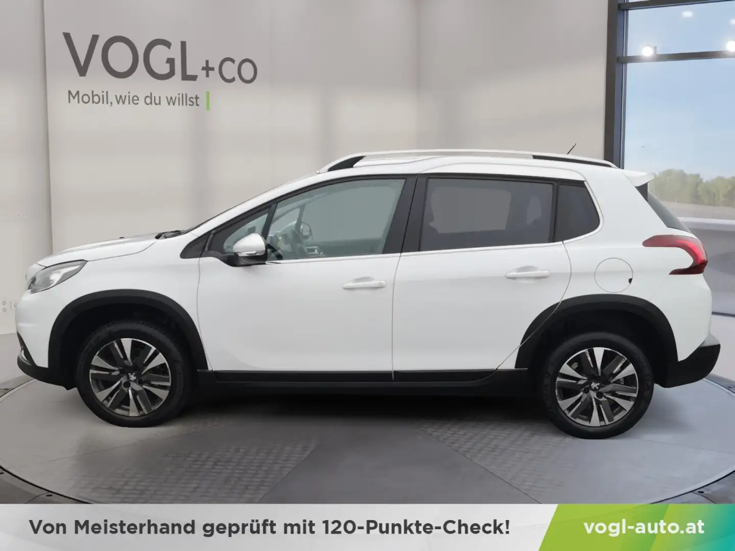 Peugeot 2008 1,2 PureTech 110 Weiß - 2