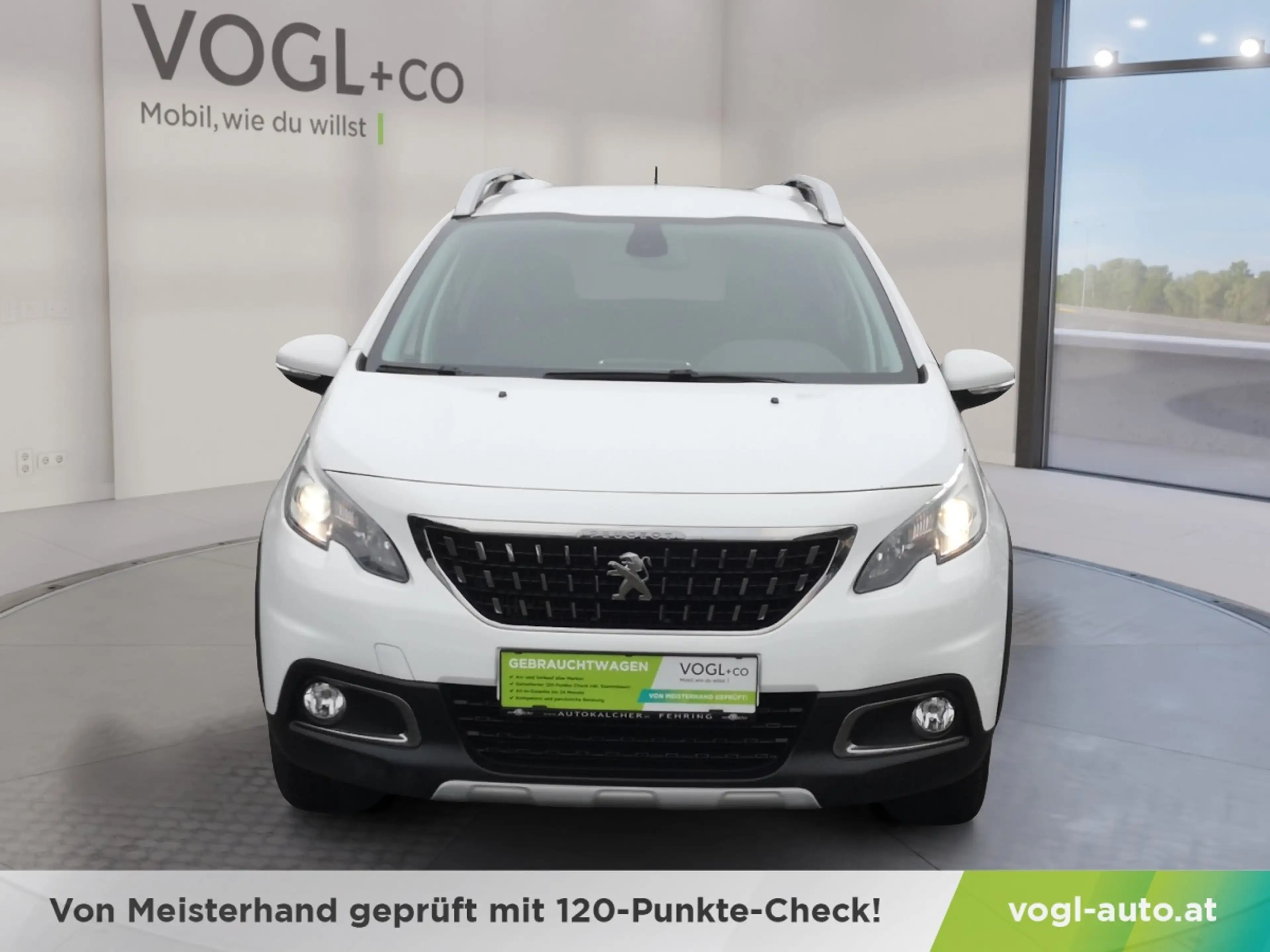 Peugeot 2008 1,2 PureTech 110 — photo 6