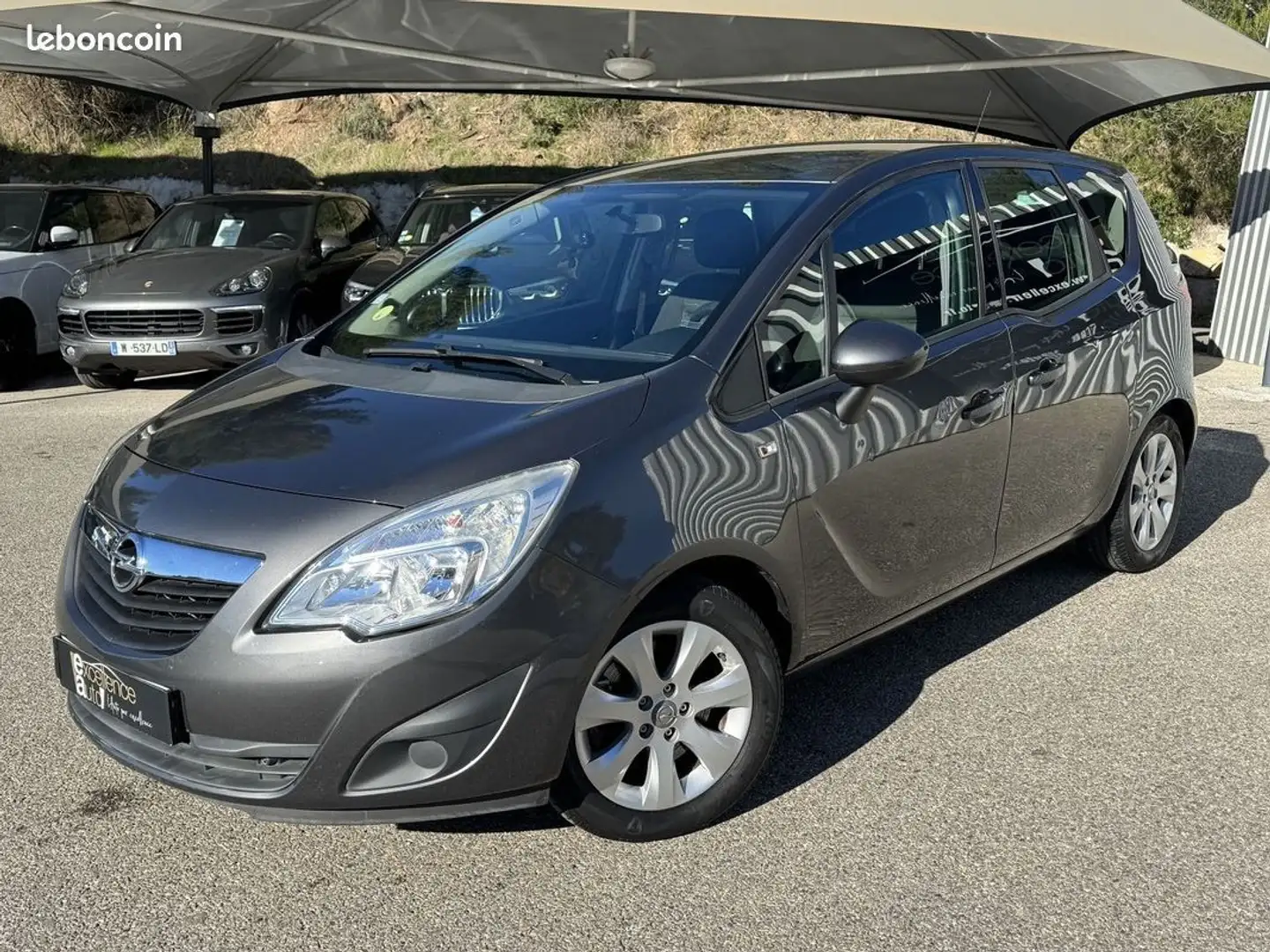 Opel Meriva 1.7 CDTI110 FAP COSMO Gris - 2