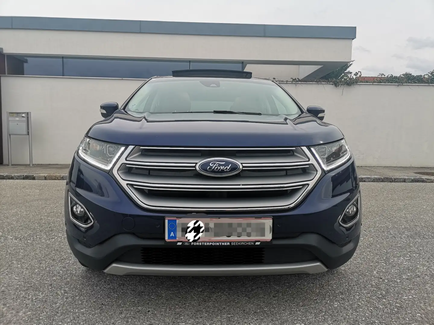 Ford Edge 2,0 TDCi Titanium *Vollausstattung* Modrá - 1