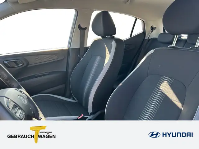 Hyundai I10 view 10