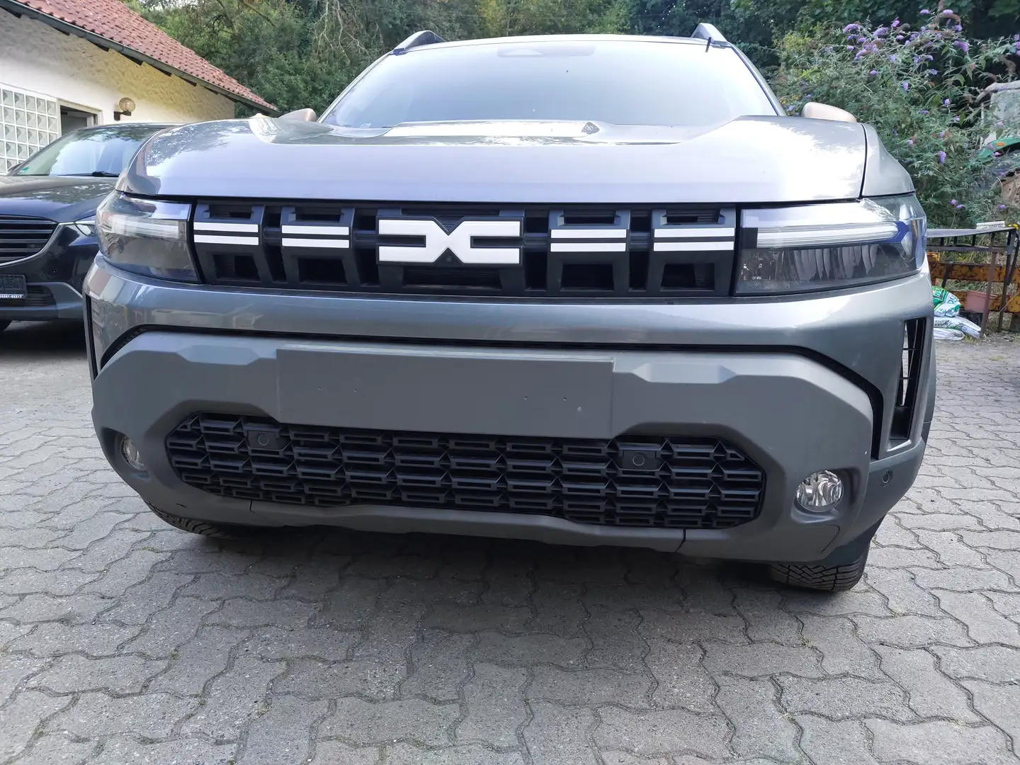 Dacia Duster 3 TCe155Hybrid 4x2 EXTREME LT: 3-5Wo. Dolomitgrau Gris - 2