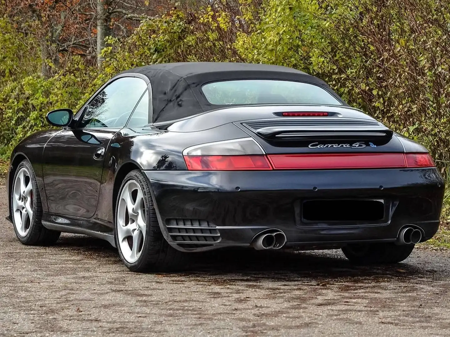 Porsche 996 996 Carrera 4S Schwarz - 2