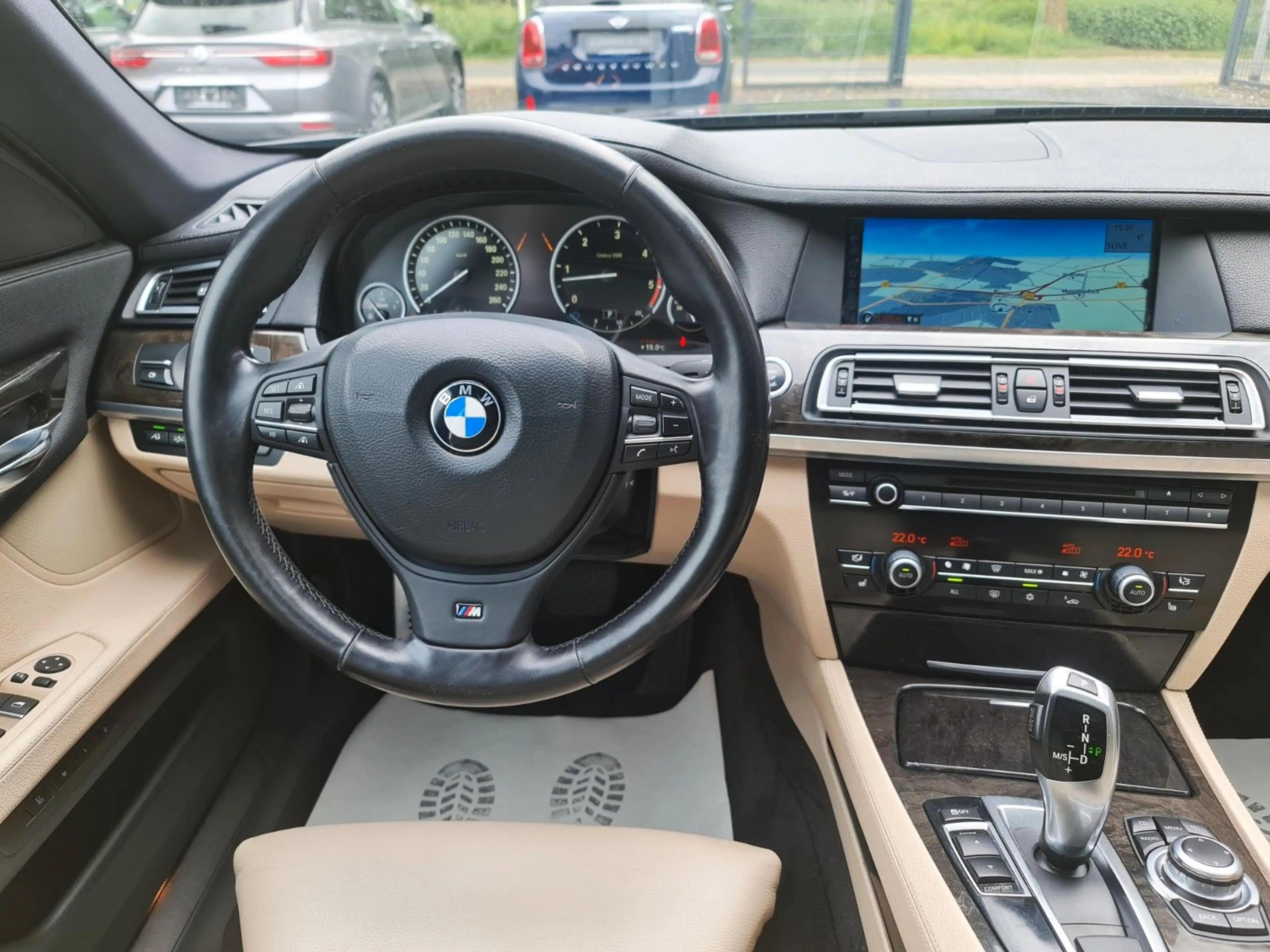 BMW 730 d M Sport Paket/AKTIVLENKUNG/DYNAMIC DRIVE — photo 7