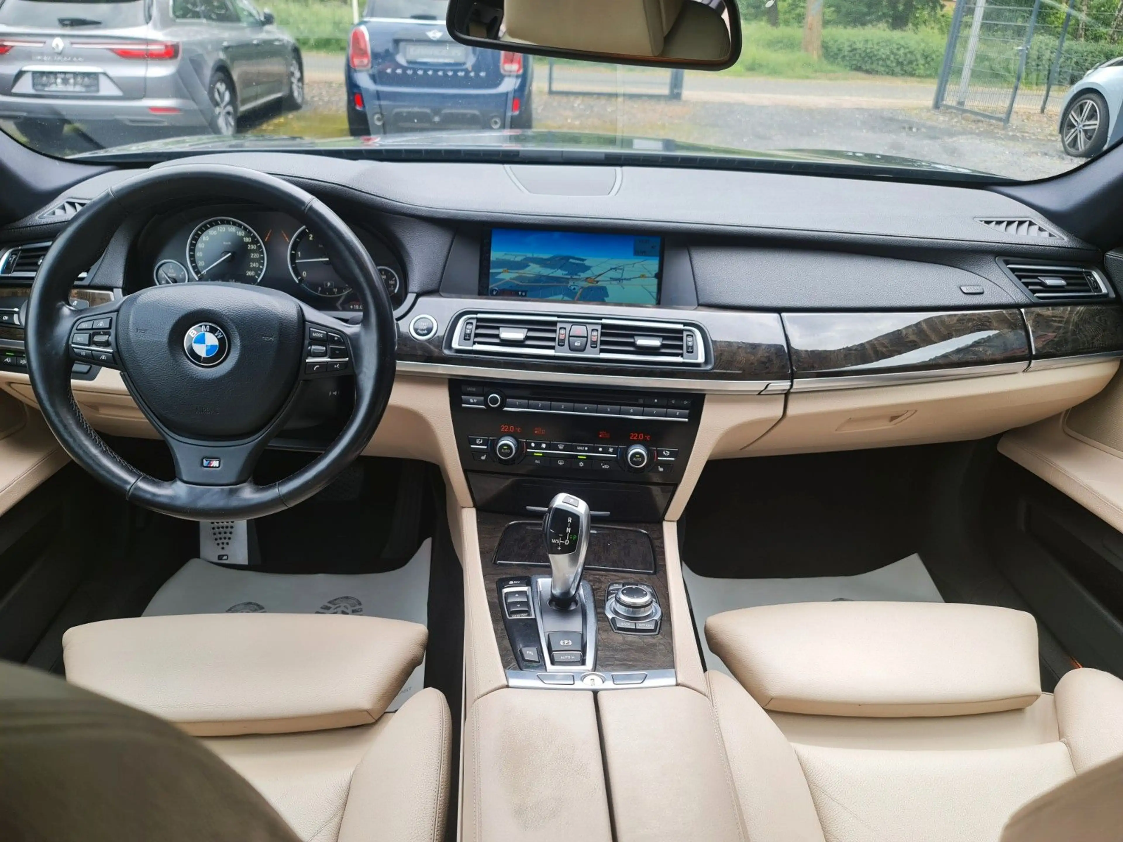 BMW 730 d M Sport Paket/AKTIVLENKUNG/DYNAMIC DRIVE — photo 5