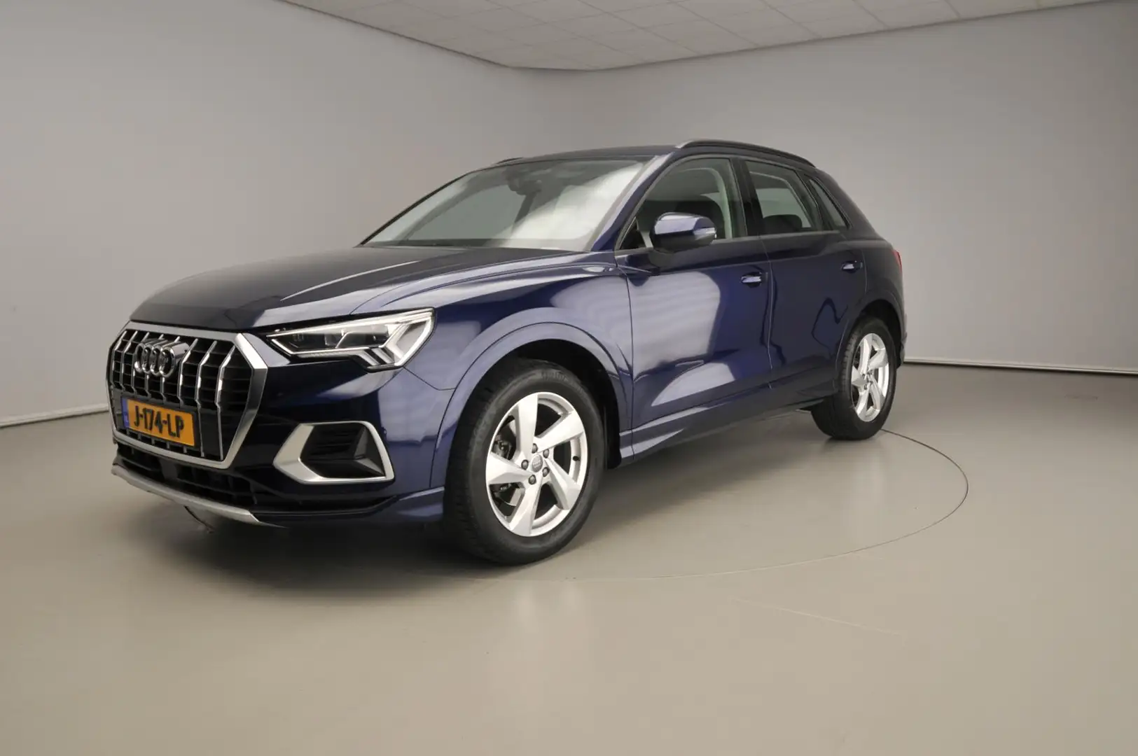 Audi Q3 35 TFSI Business Edition S-Tronic | Navi | Audi So Bleu - 1
